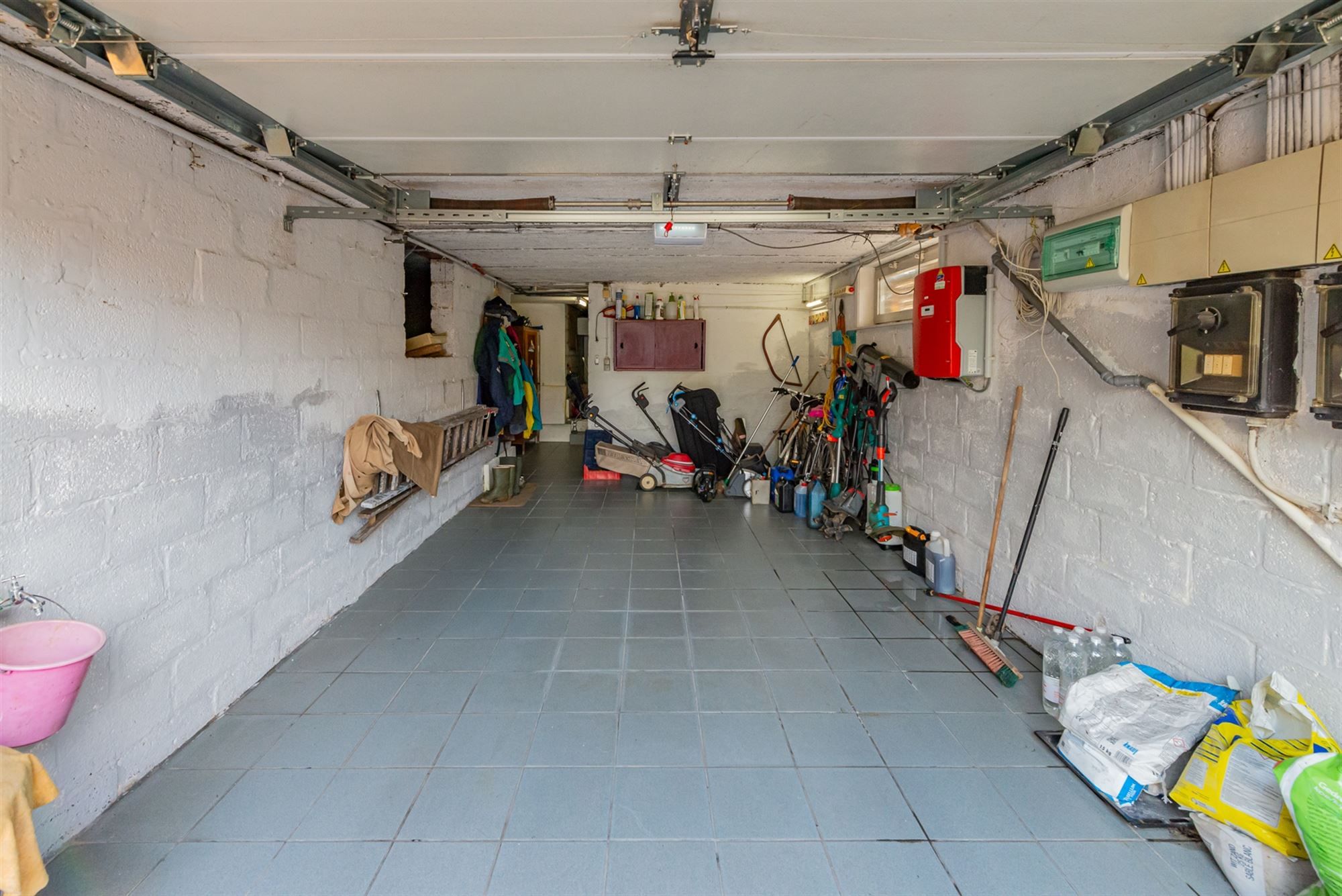 Ruime viergevelwoning met 4 slaapkamers en garage foto 27