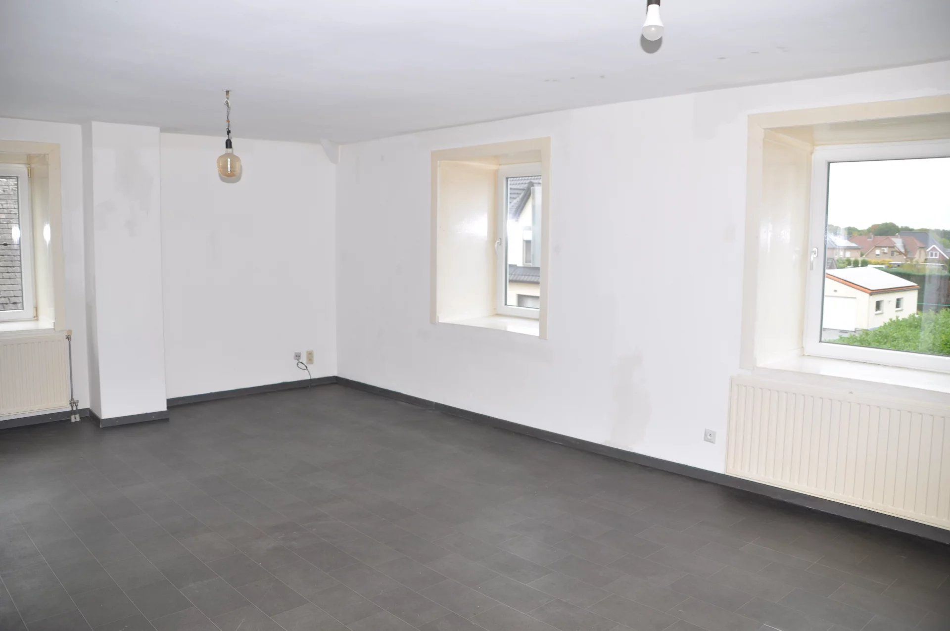 RUSTIG GELEGEN APPARTEMENT VAN 96M² MET RUIM TERRAS IN LANAKEN foto 7