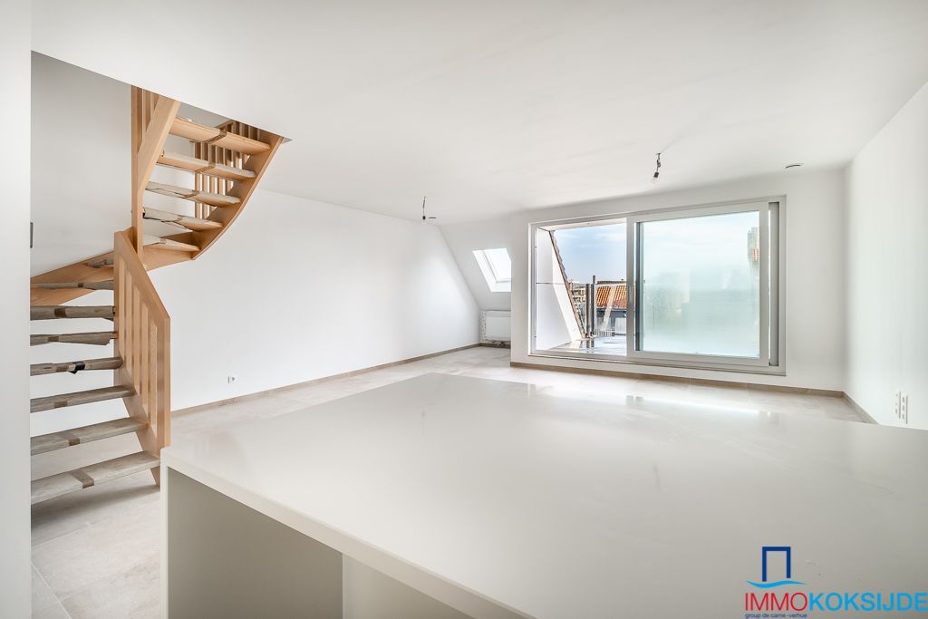 Zeer ruim appartement (161 m2) met 4 slaapkamers in moderne nieuwbouwresidentie foto 5