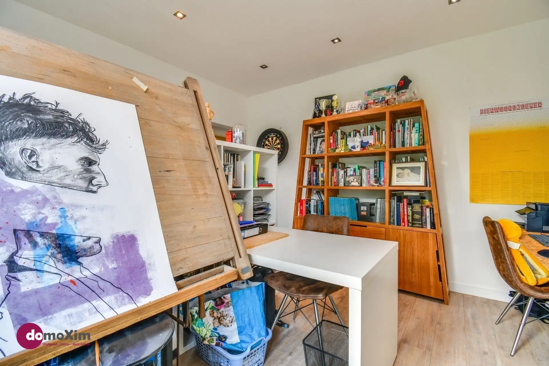 Instapklare woning met ruime hangar nabij het centrum van Hever foto 14