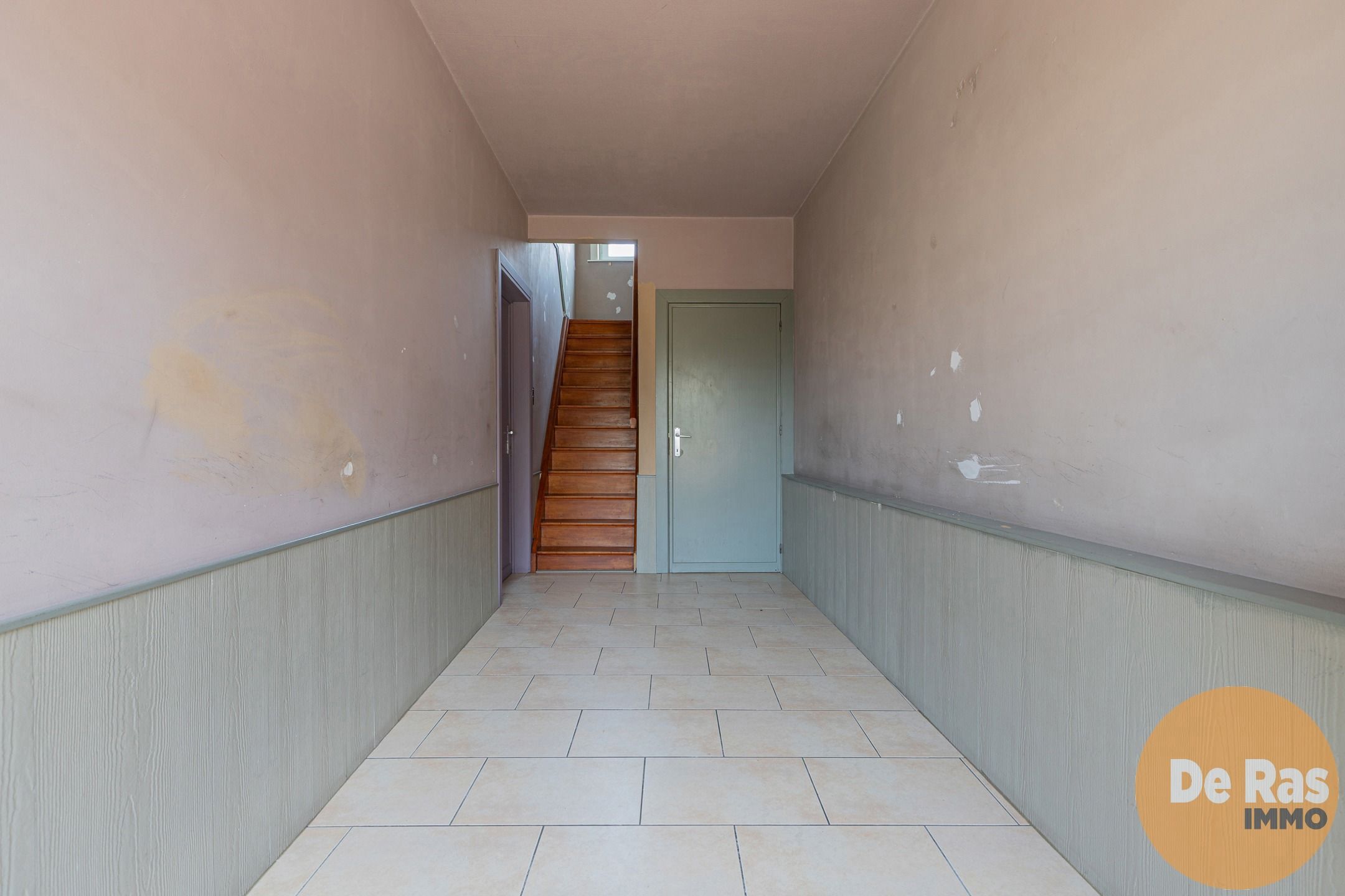 SINT-LIEVENS-HOUTEM - Renovatiewoning nabij dorpscentrum foto 4