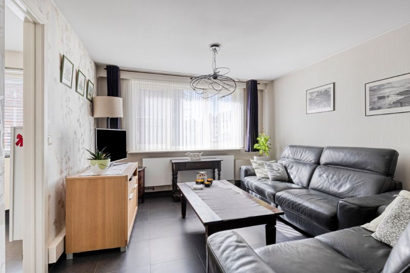 Verzorgd instapklaar twee slaapkamer gelijkvloersappartement met tuin en doorgang langs achteraan foto 6