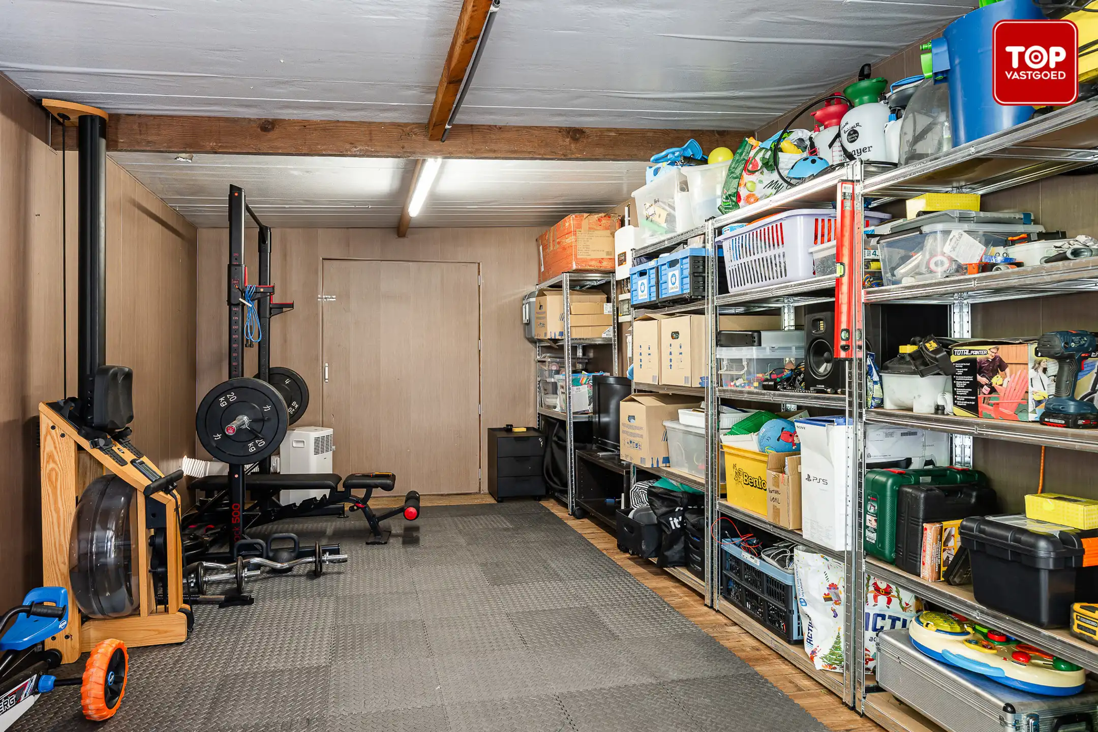 Prachtig gerenoveerde woning met 3 slaapkamers. foto 24