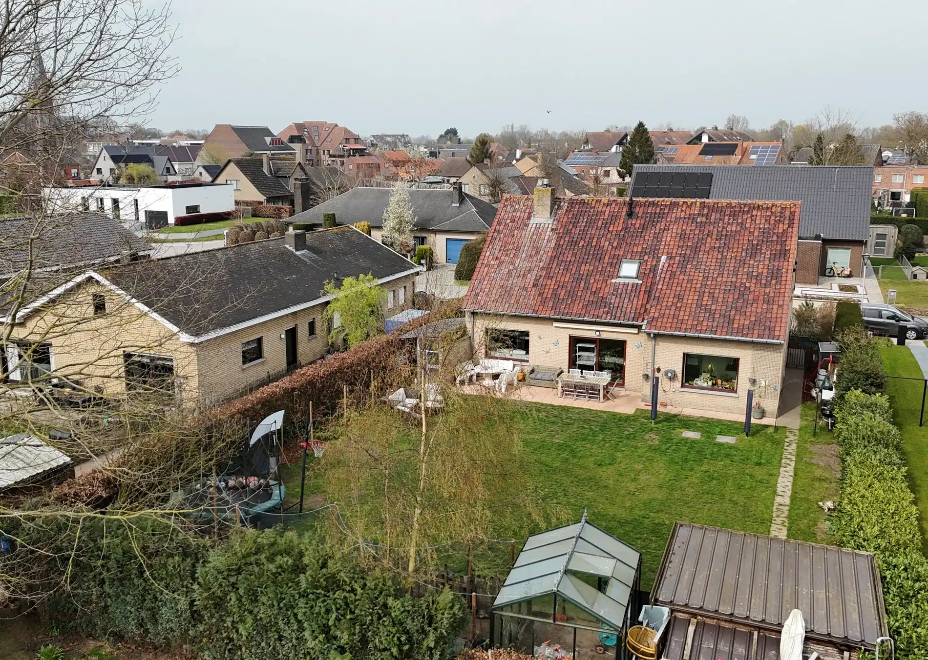 Alleenstaande instapklare gezinswoning met 5 slaapkamers zuidgerichte tuin en garage te Koekelare foto 28