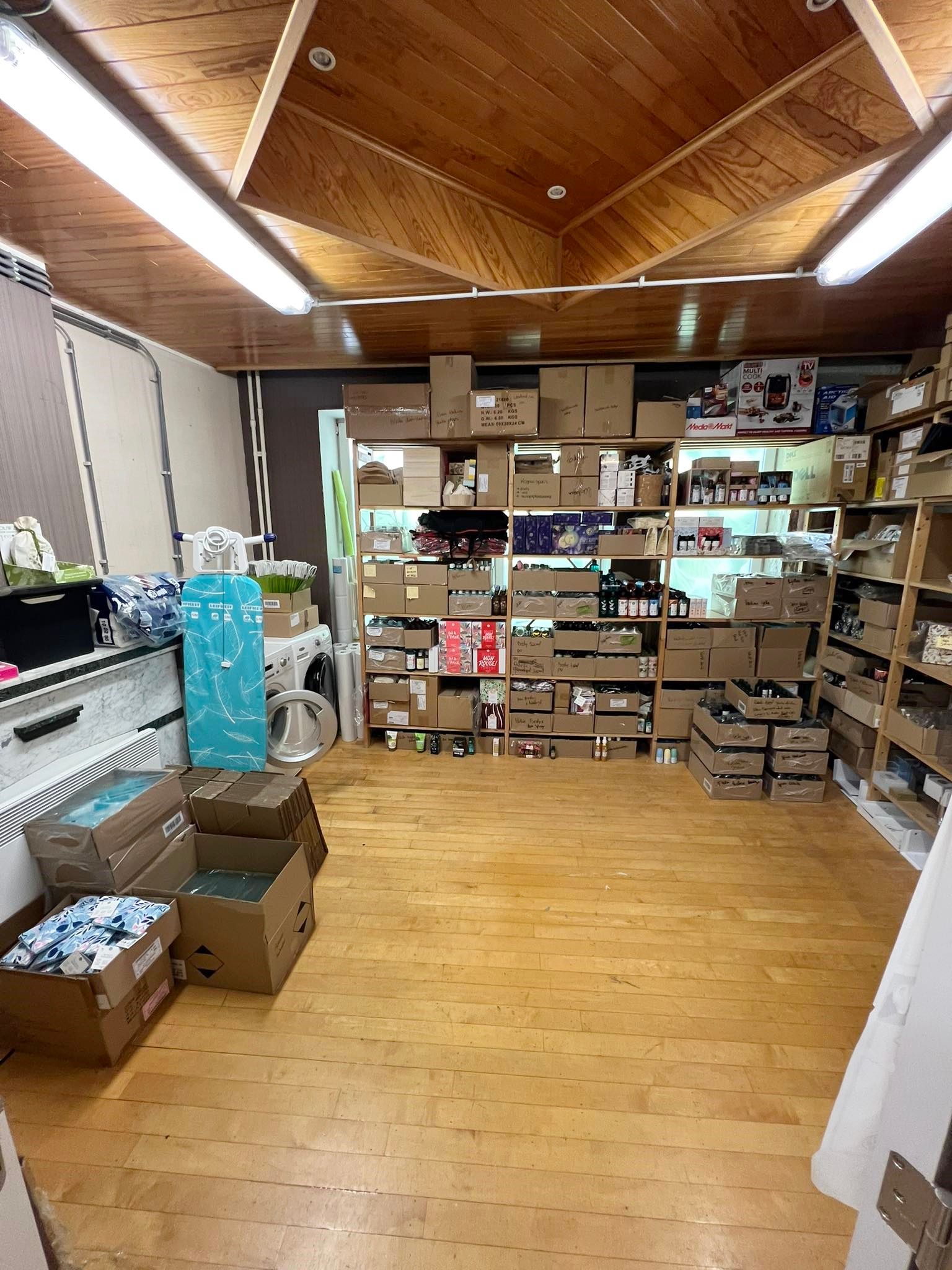 KARAKTERVOL COMMERCIEEL GEBOUW- POP UP MOGELIJK foto 5