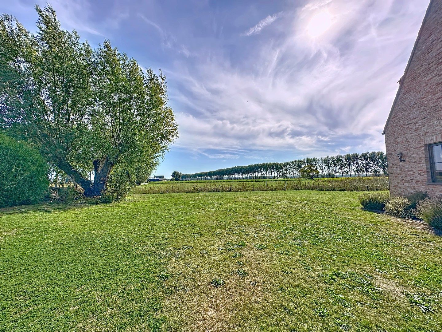Ruim en modern wonen temidden van de polders foto 34