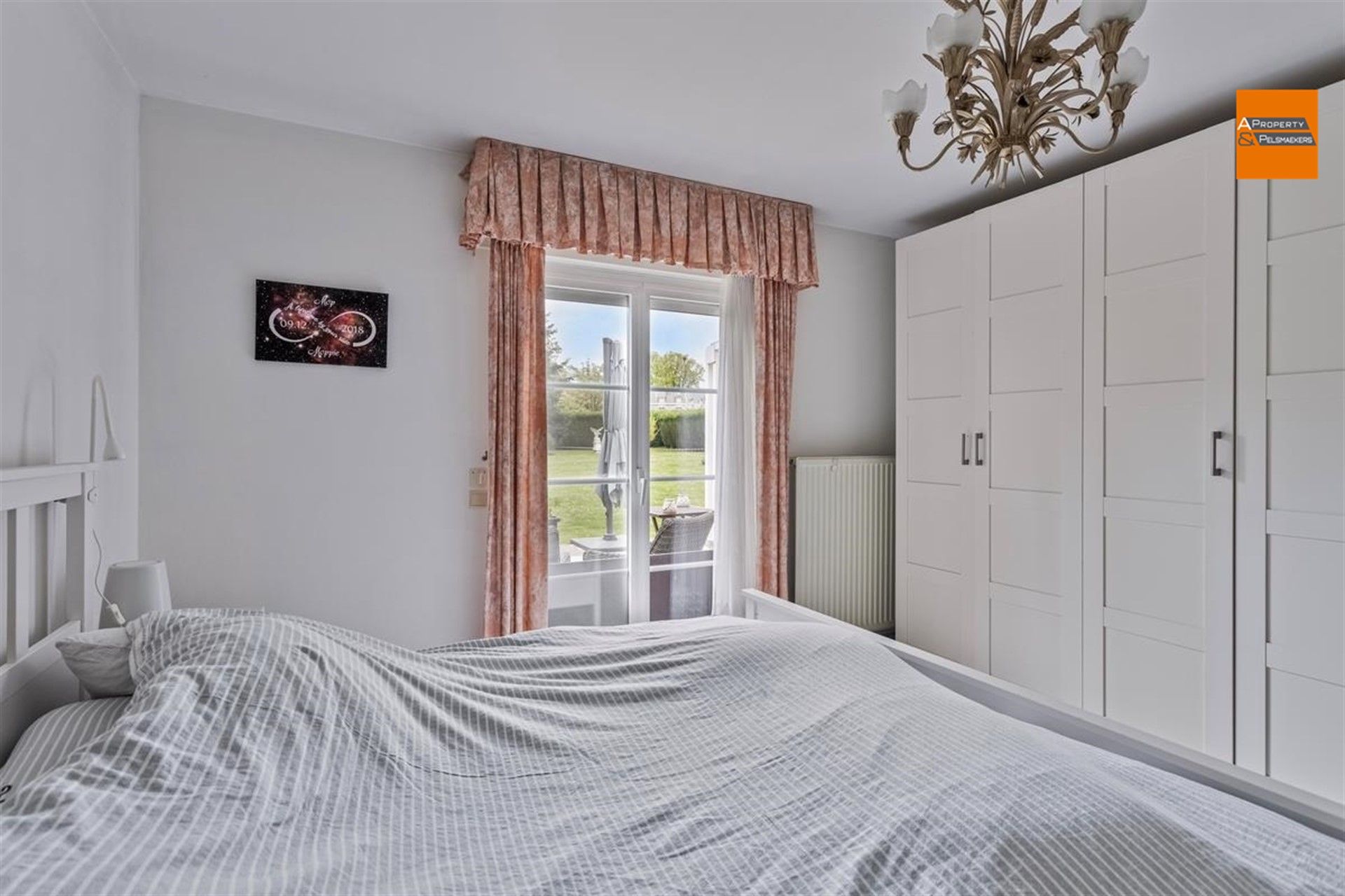 Ruime villa met 4 /5 slaapkamers op prachtige stuk grond foto 13