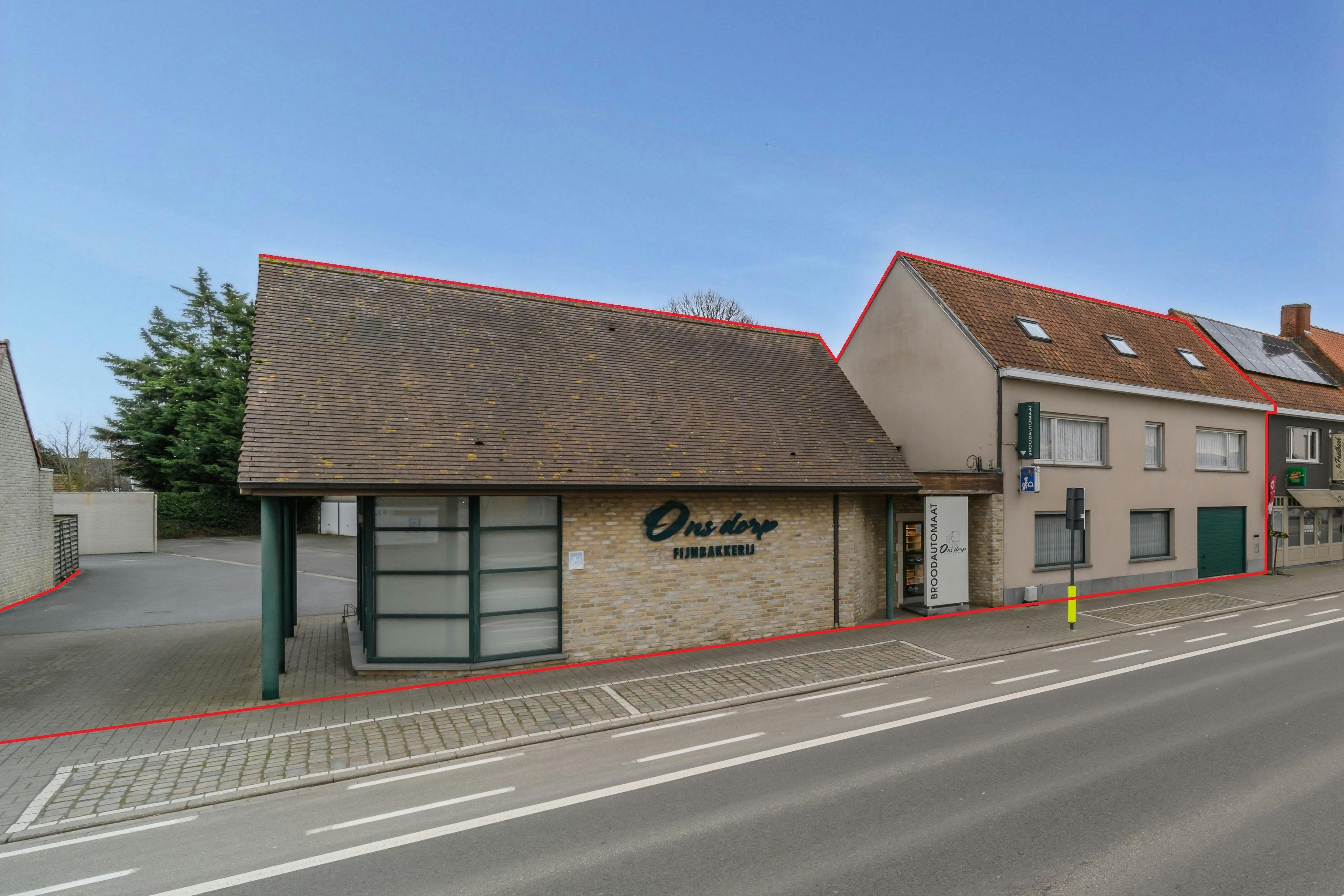 Huis met winkel, atelier en garages te koop in regio Diksmuide foto 12