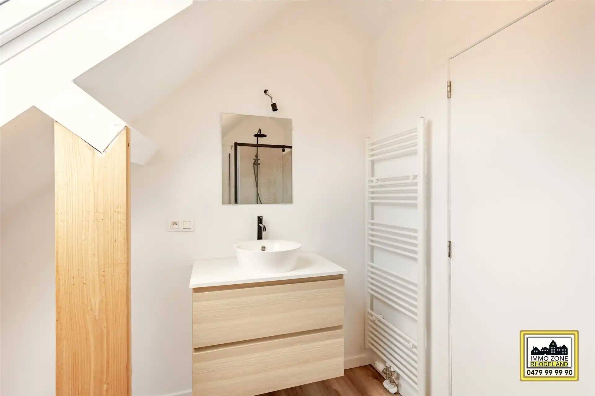 Prachtige woning met 3 slpks, 2 bdks en zonnige tuin foto 20