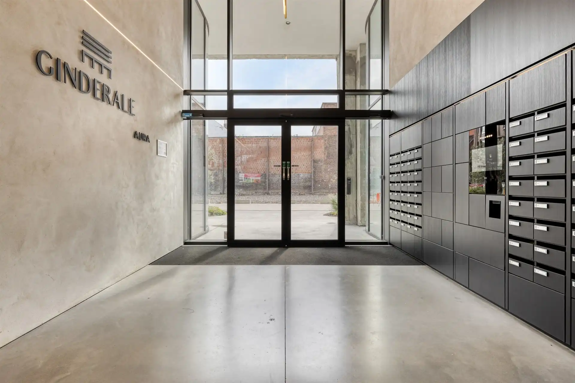 Loftappartement met 2 kamers in centrum foto 2