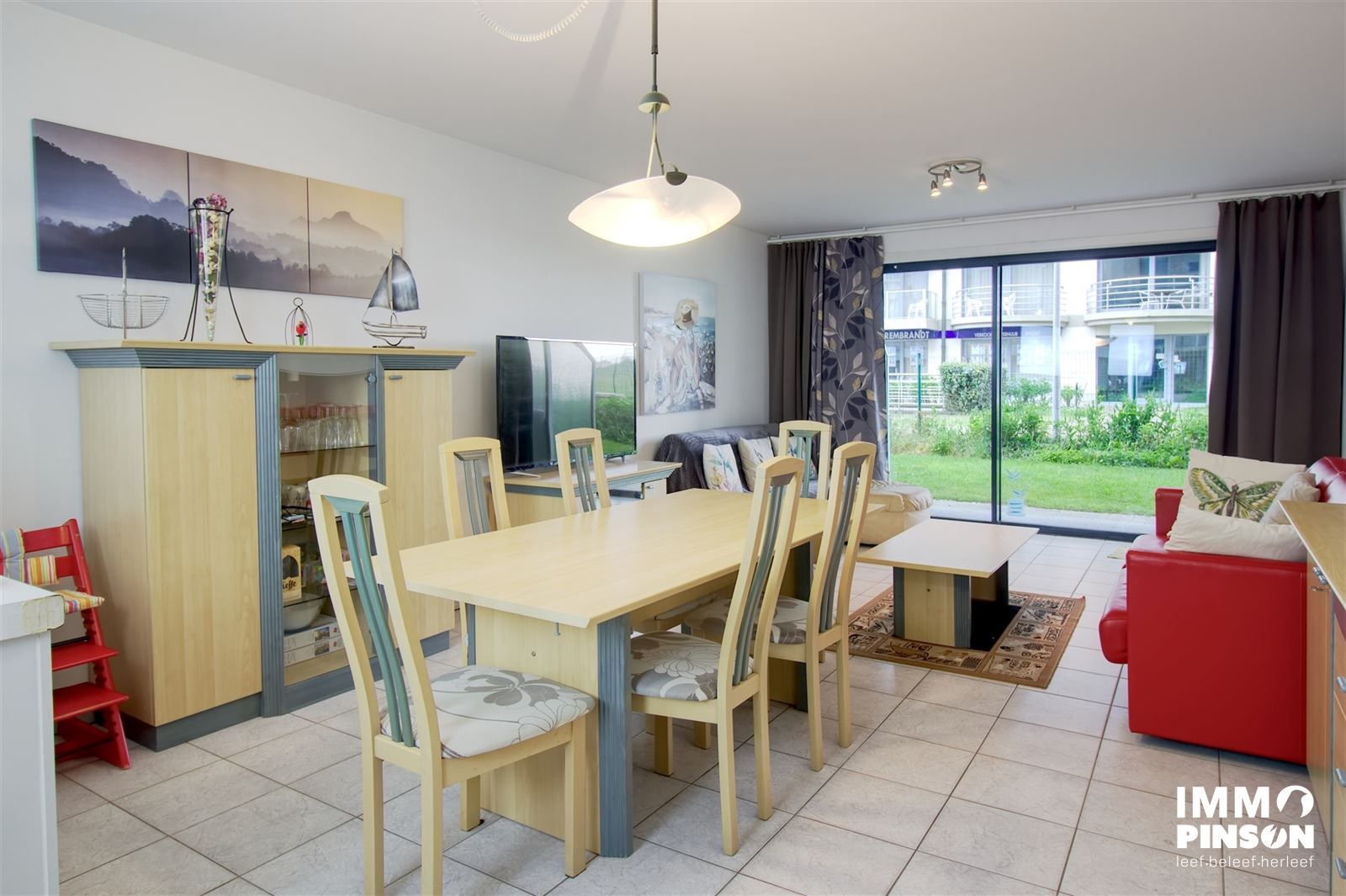 Gezellig gelijkvloers appartement met 1 slaapkamer foto 2