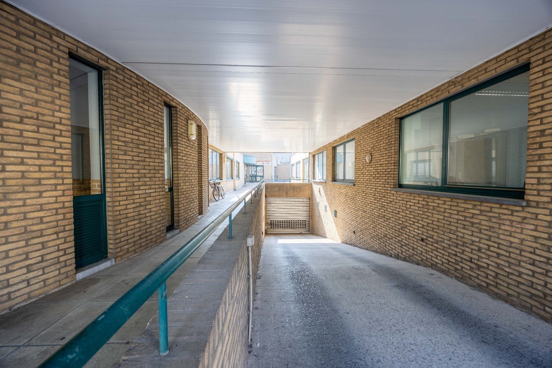 Parkeerplaats te huur Otegemstraat 88 -/A - 8550 Zwevegem