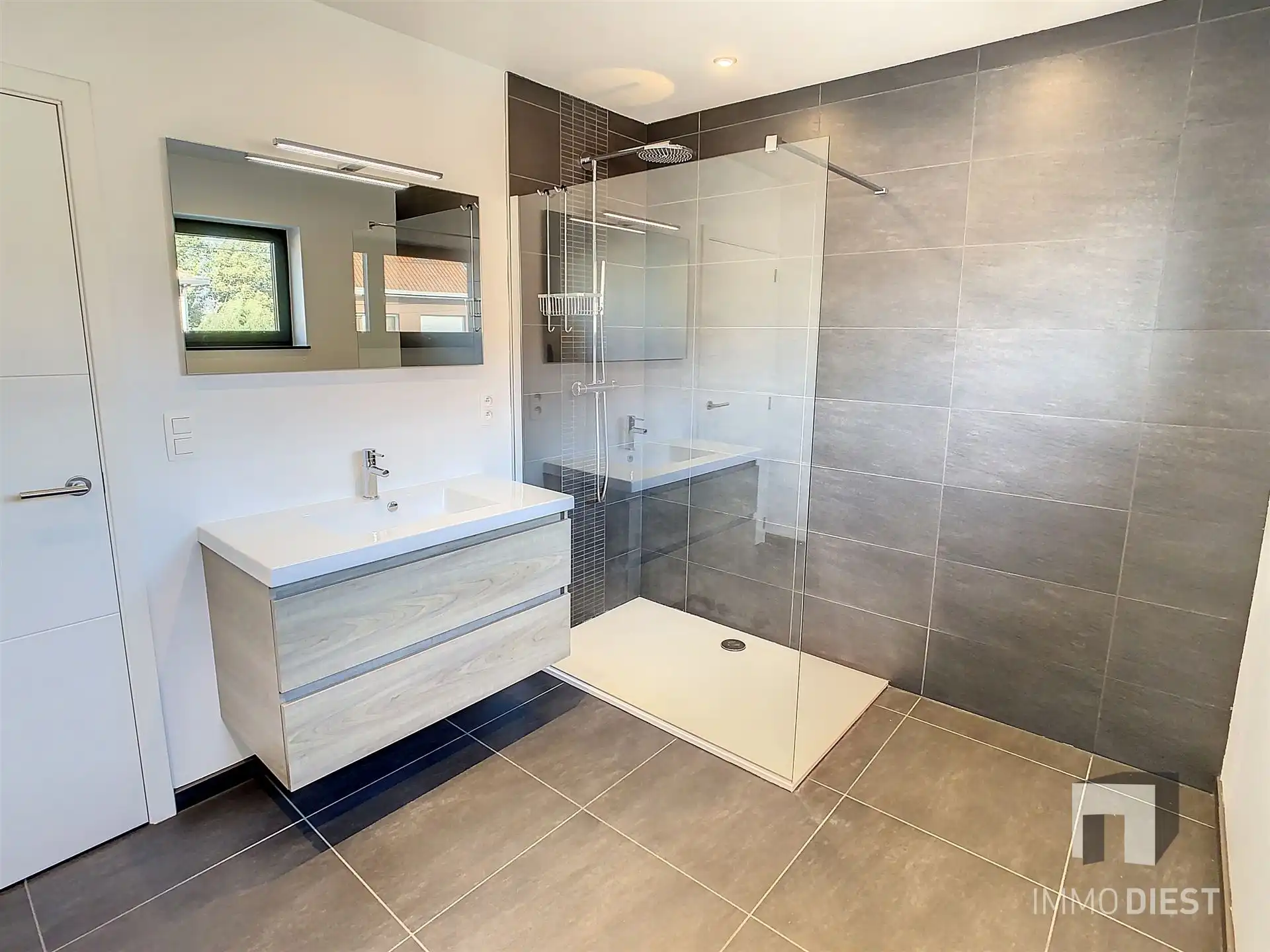 Woning in Schaffen dorp  foto 19