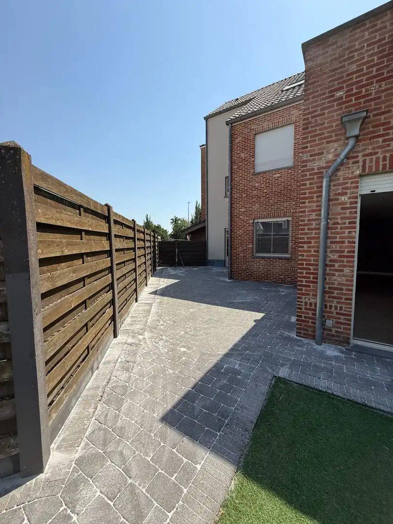 Prachtig, instapklaar energiezuinig appartement met 3 slaapkamers, terras en tuin te Bocholt. foto 22