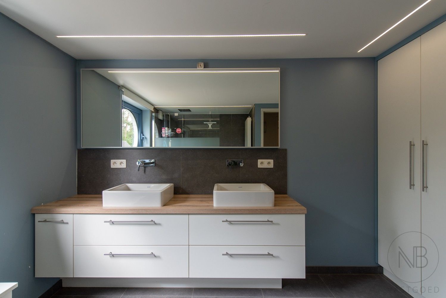 Moderne villa  met zwembad op toplocatie in Genk - instapklaar en future-proof foto 18