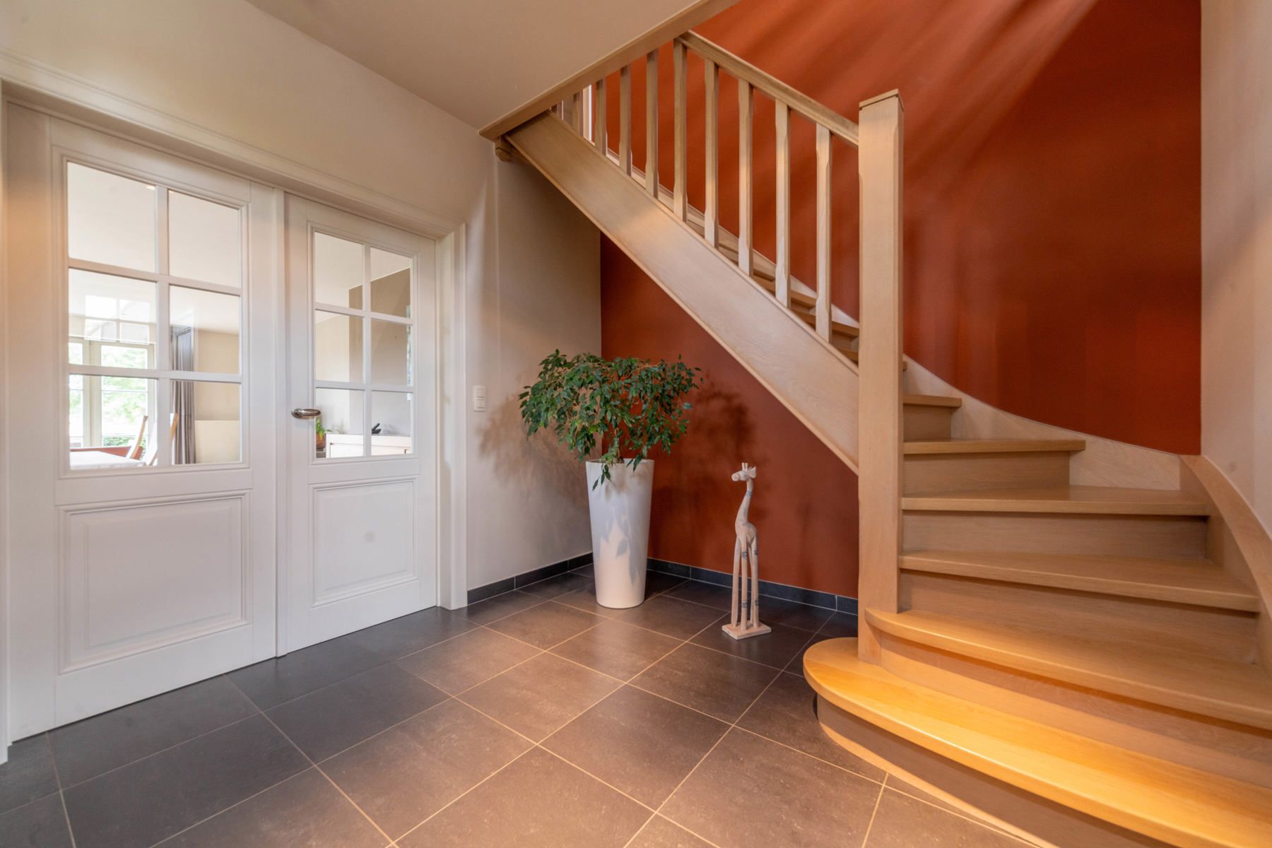 Instapklare stijlvolle villa met zicht op natuur te Schelle.  foto 2