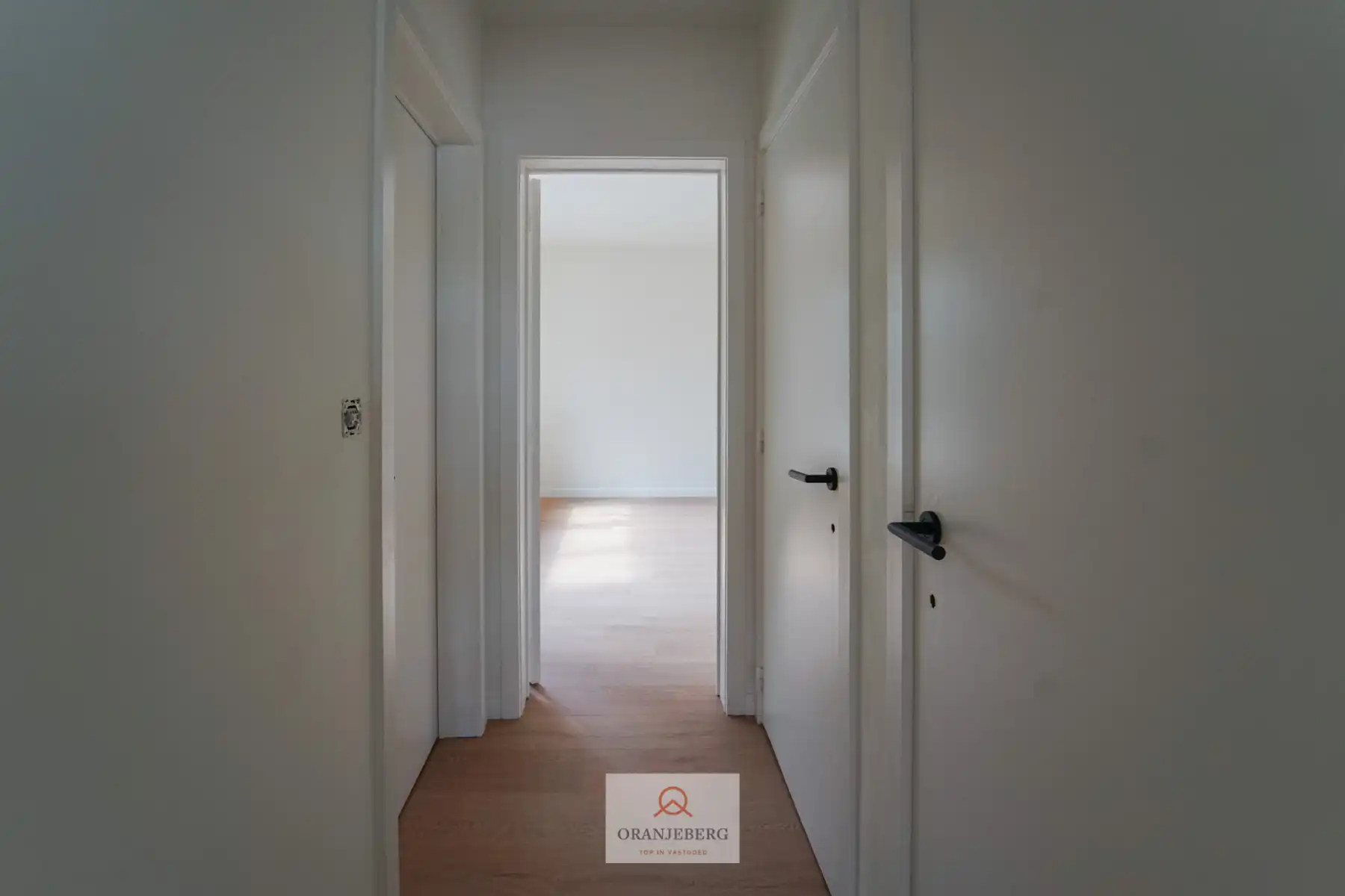 Lichtrijk, volledig vernieuwd appartement met 2 slaapkamers in hartje Gent foto 10
