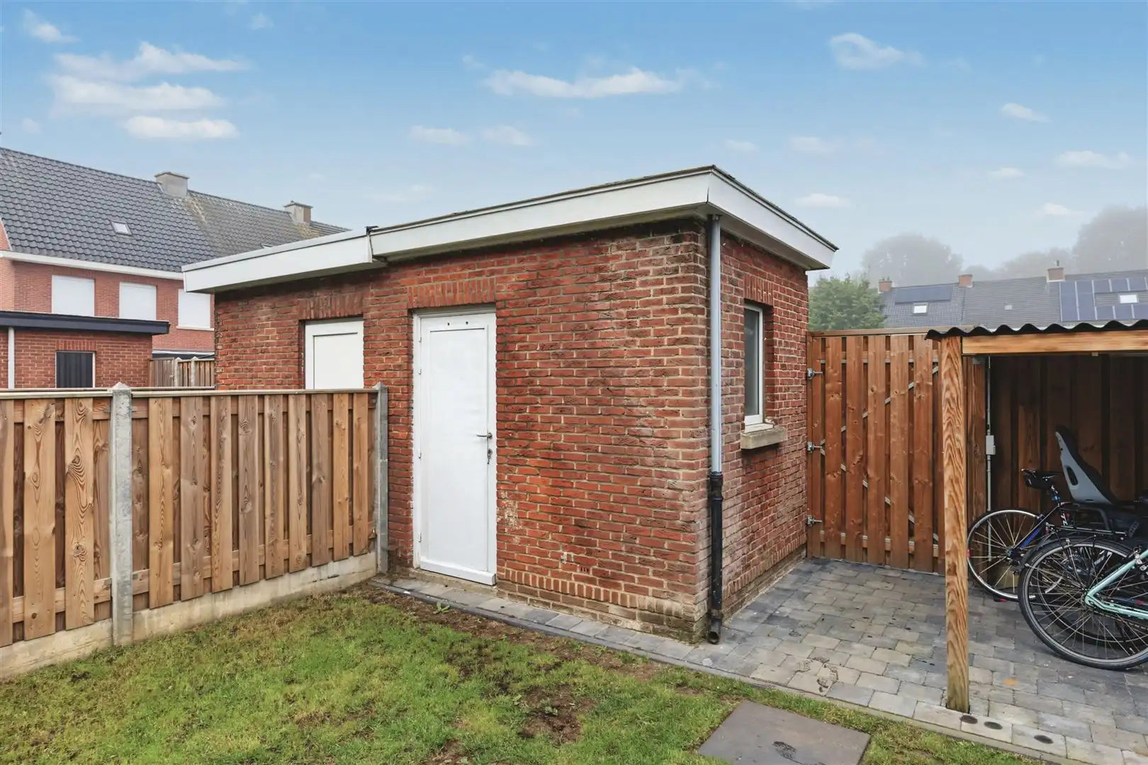 Energiezuinige en gerenoveerde woning in wijk Schoonbroek  foto 19