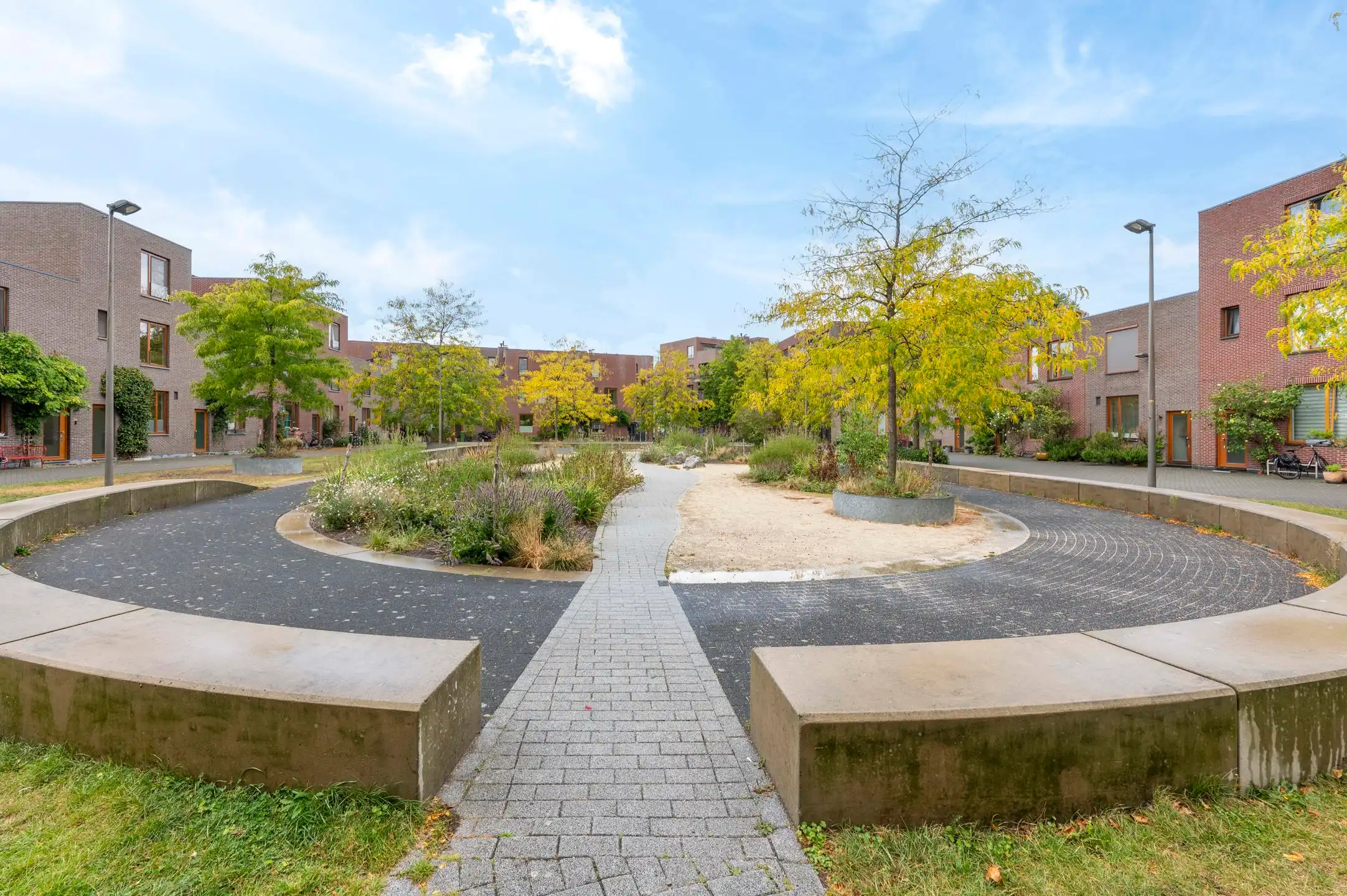 Charmante halfopen bebouwing met 3 slaapkamers en grote zonnige tuin in Antwerpen centrum foto 18