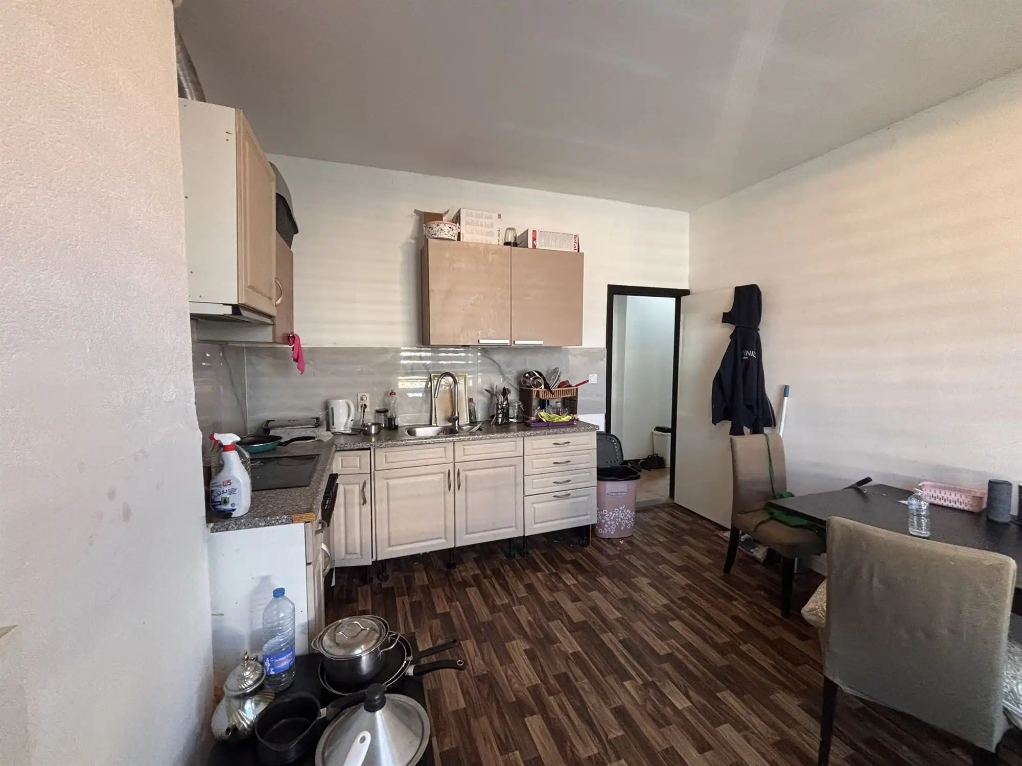Opbrengsteigendom handelszaak + 3 appartementen foto 7