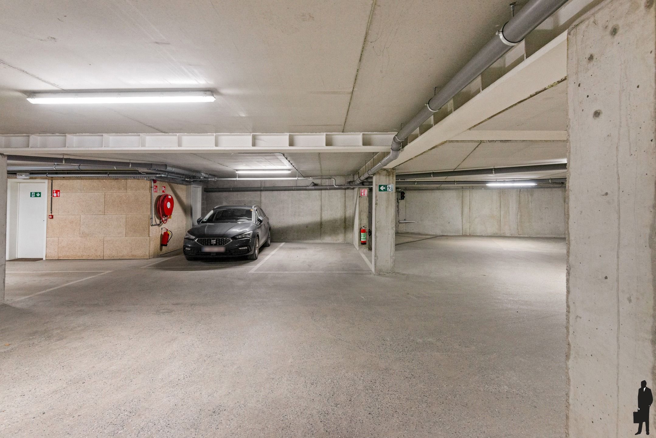 Modern appartement met 2 slaapkamers en overdekt terras foto 19