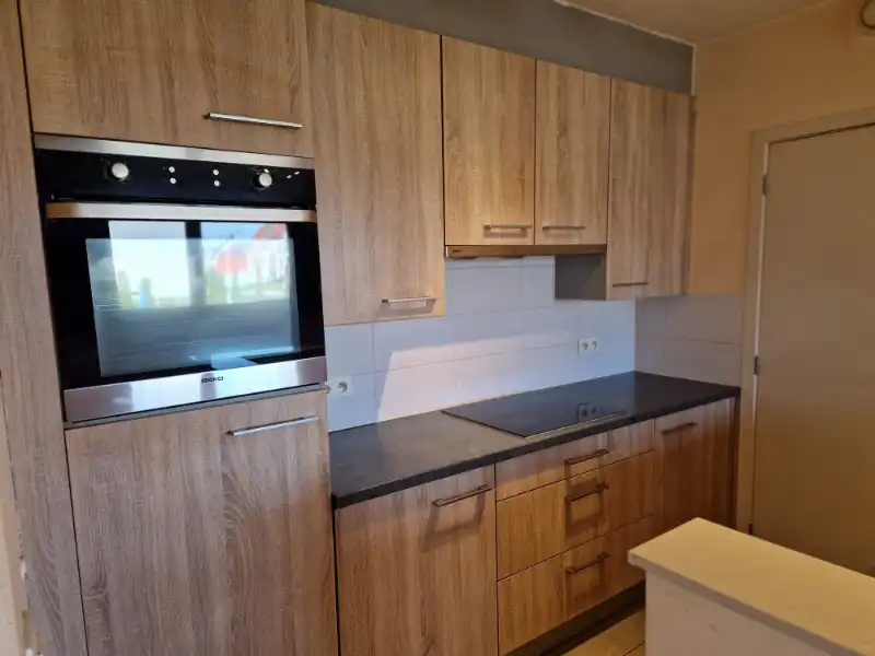 Gezellig appartement met twee slaapkamers, garage en groot terras foto 12