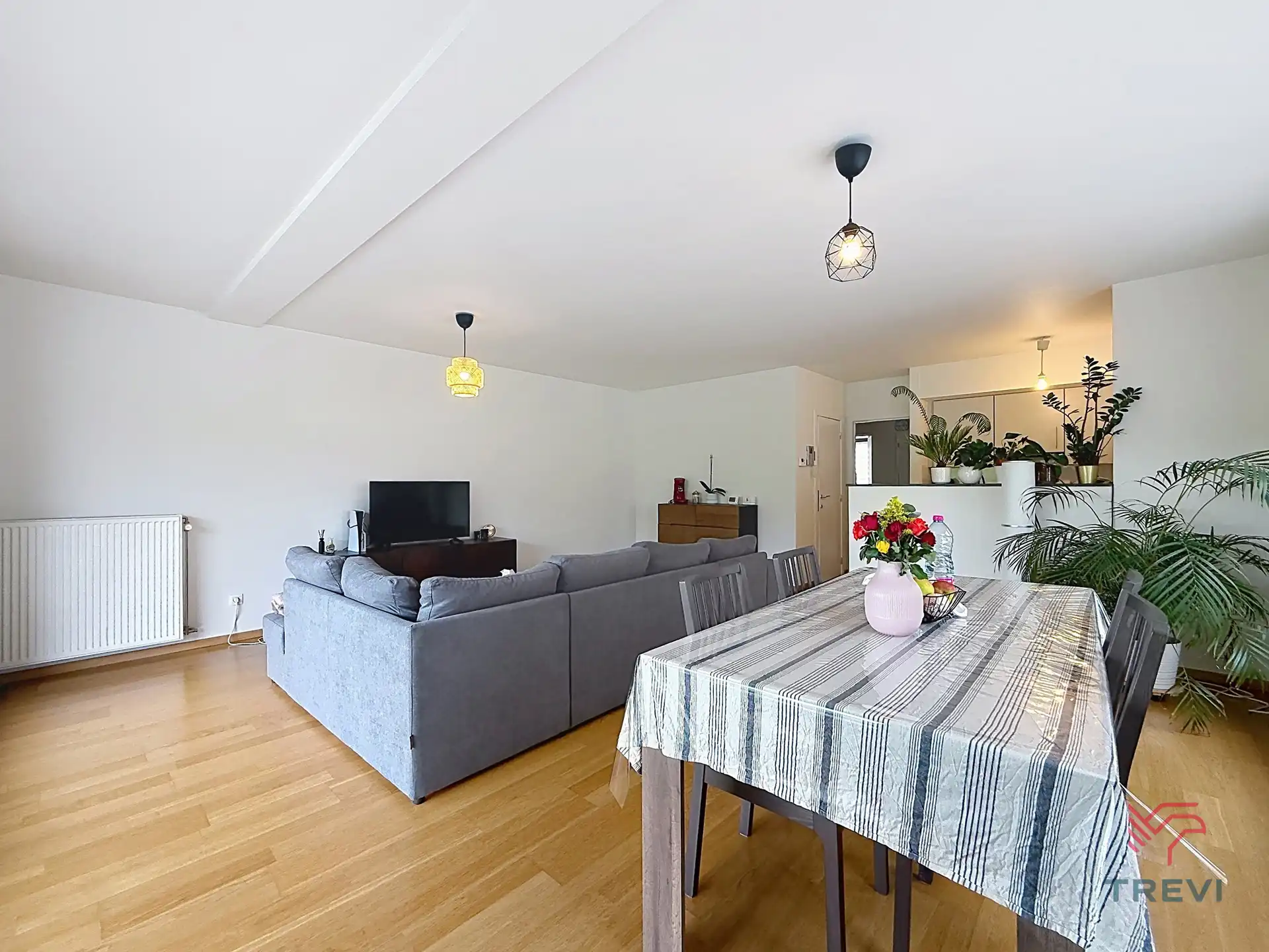 Mooi appartement met 2 slaapkamers en parkeerplaats foto 3