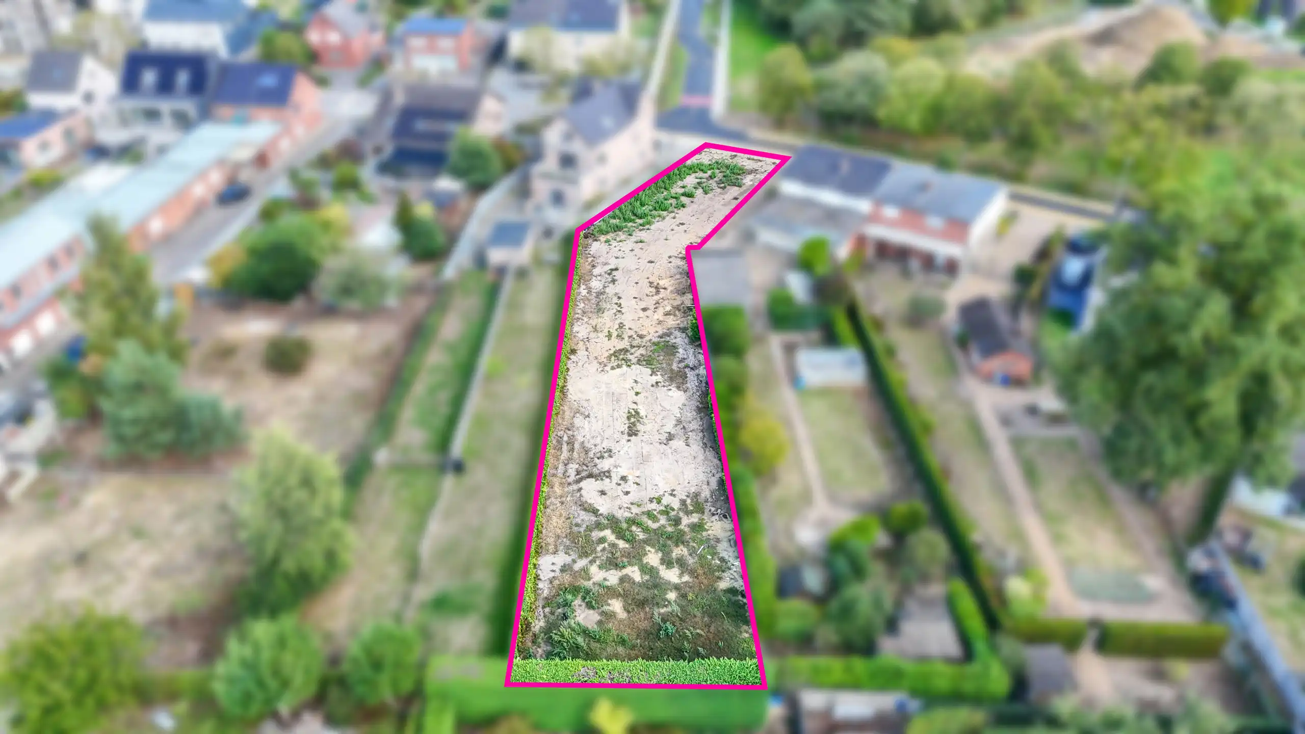 Groot perceel met zonnige tuin op rustige ligging te Boekt! foto 9