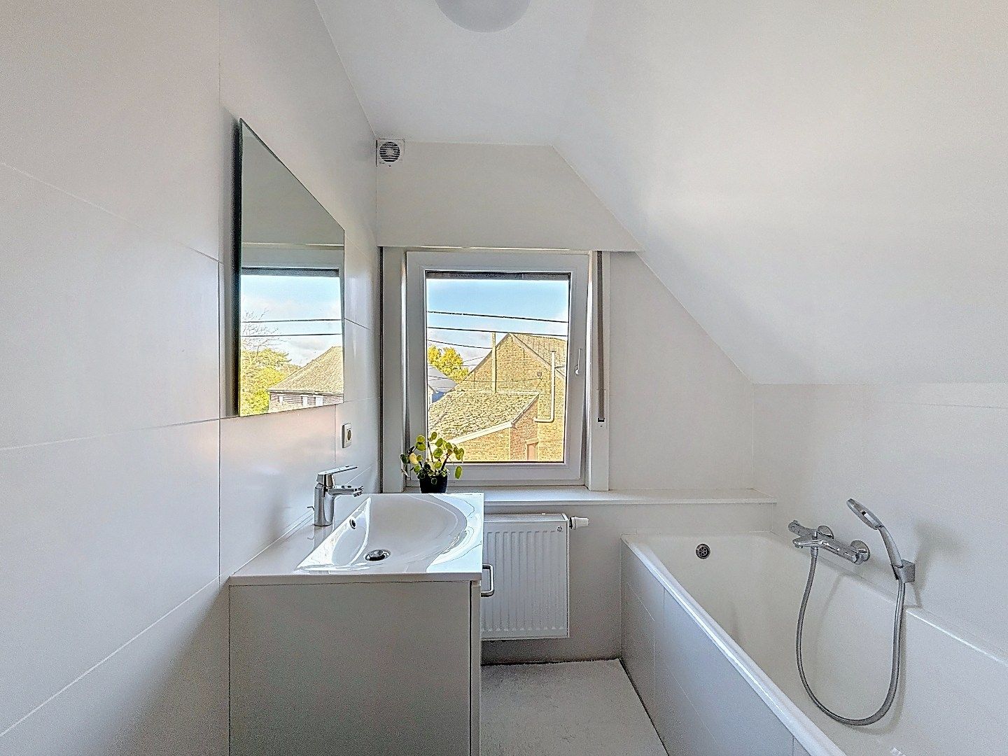 Stijlvolle gerenoveerde woning in Haacht foto 15