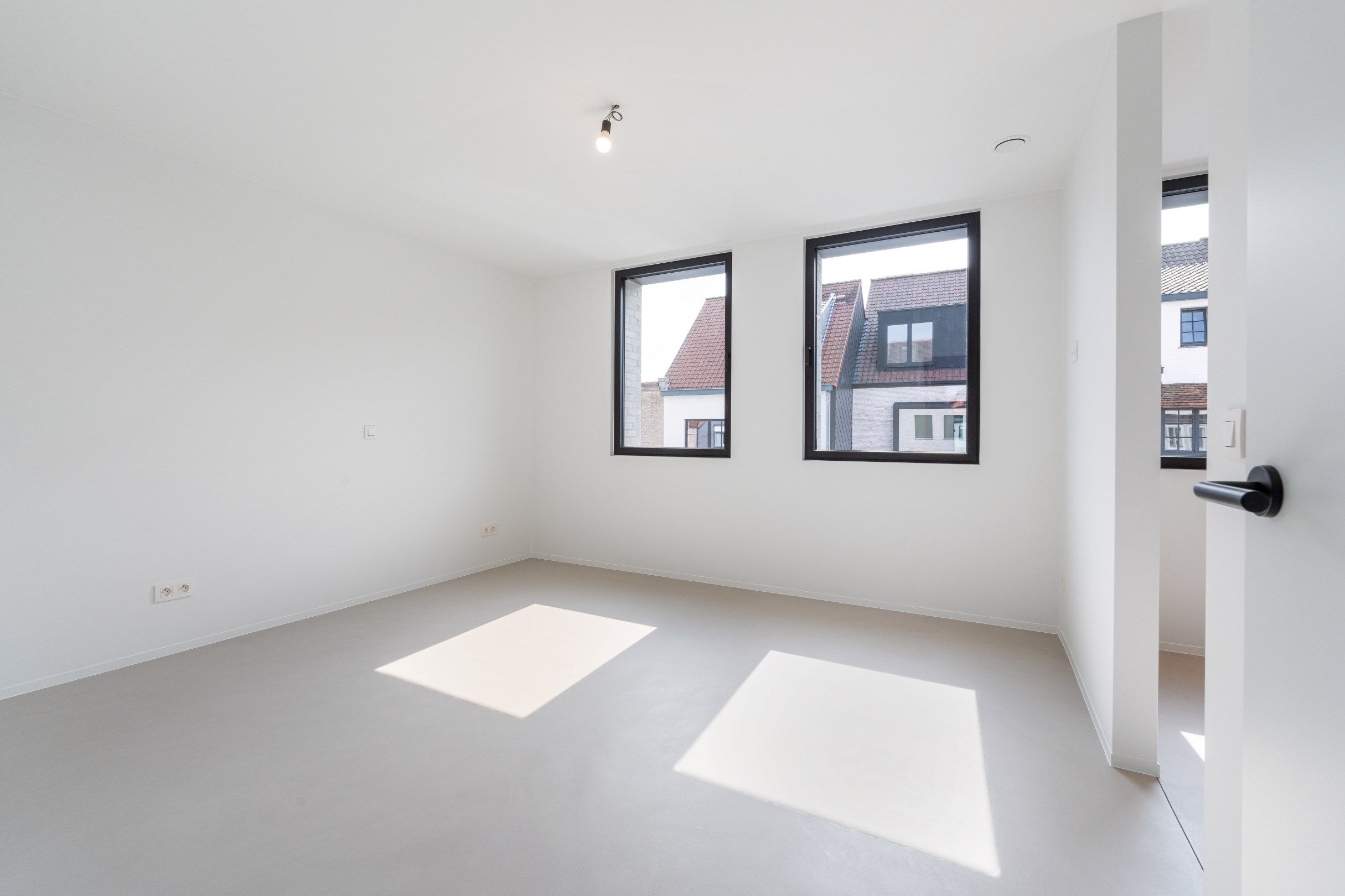 Nieuwbouw woning met dubbele garage te Knokke foto 14