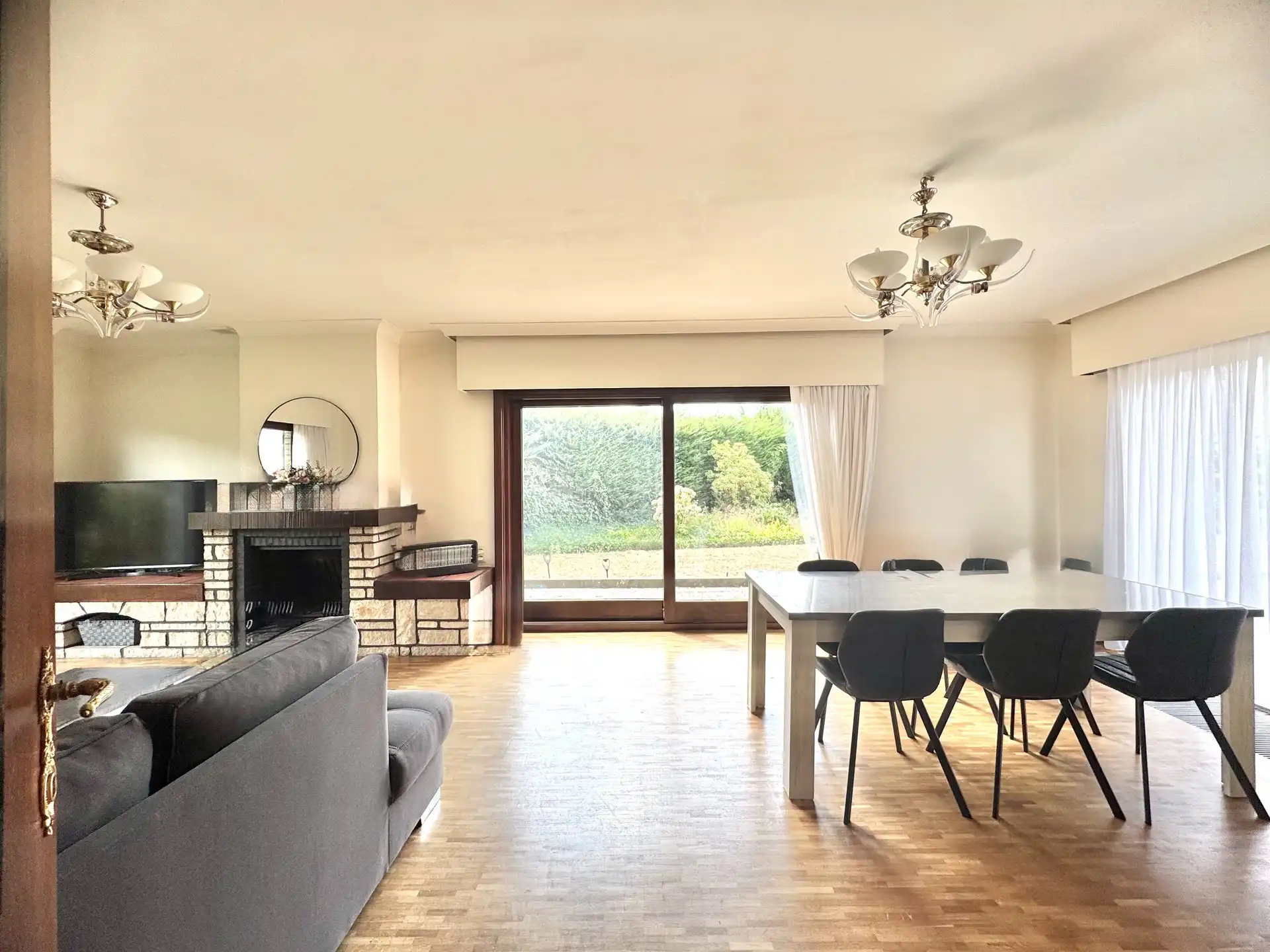 BUNGALOW | 2 SLAAPKAMERS | BUREAU |TUIN | GARAGE | 786 m² foto 13