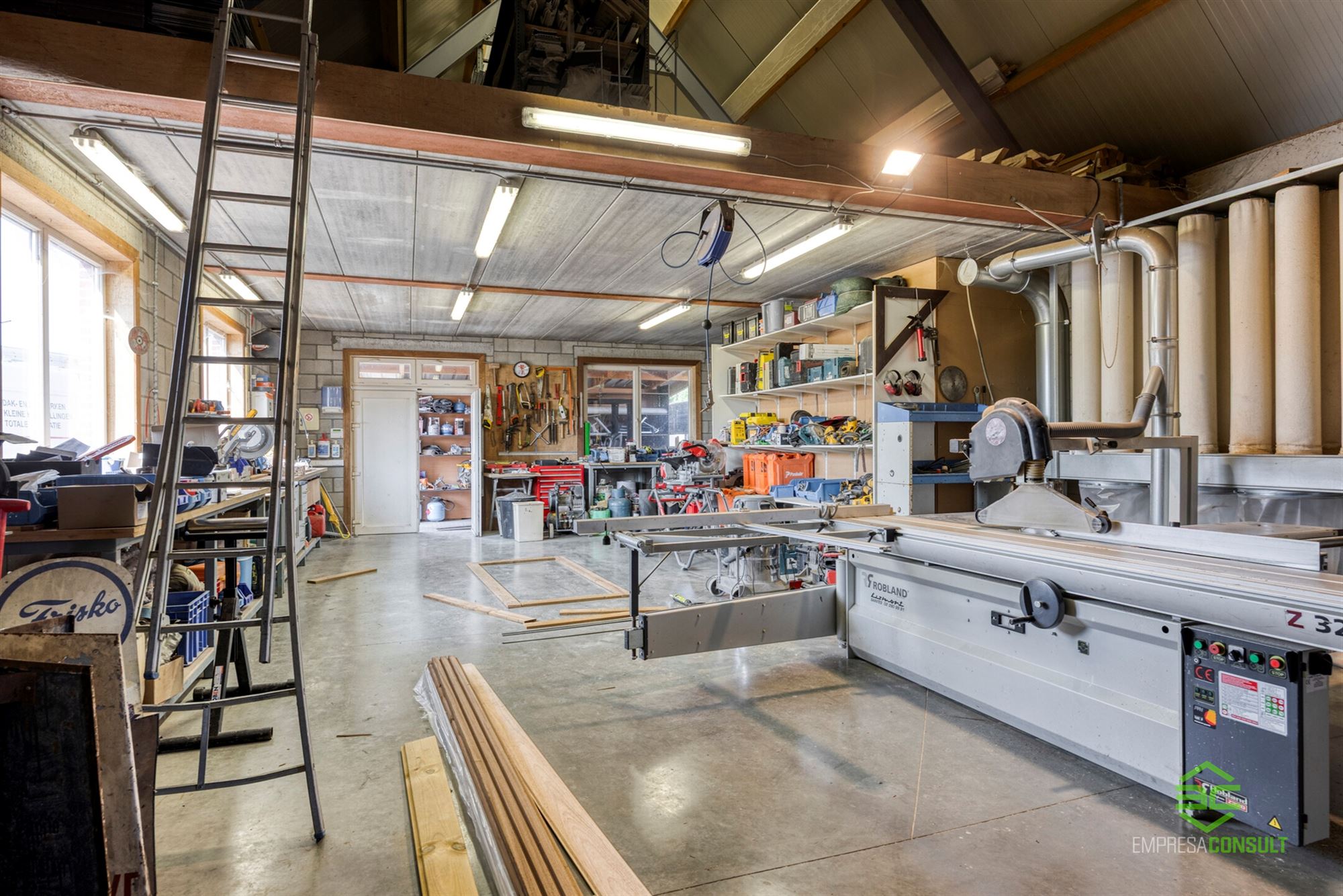 Instapklare woning met aparte garage en werkplaats van 150m² in Schulen! foto 47