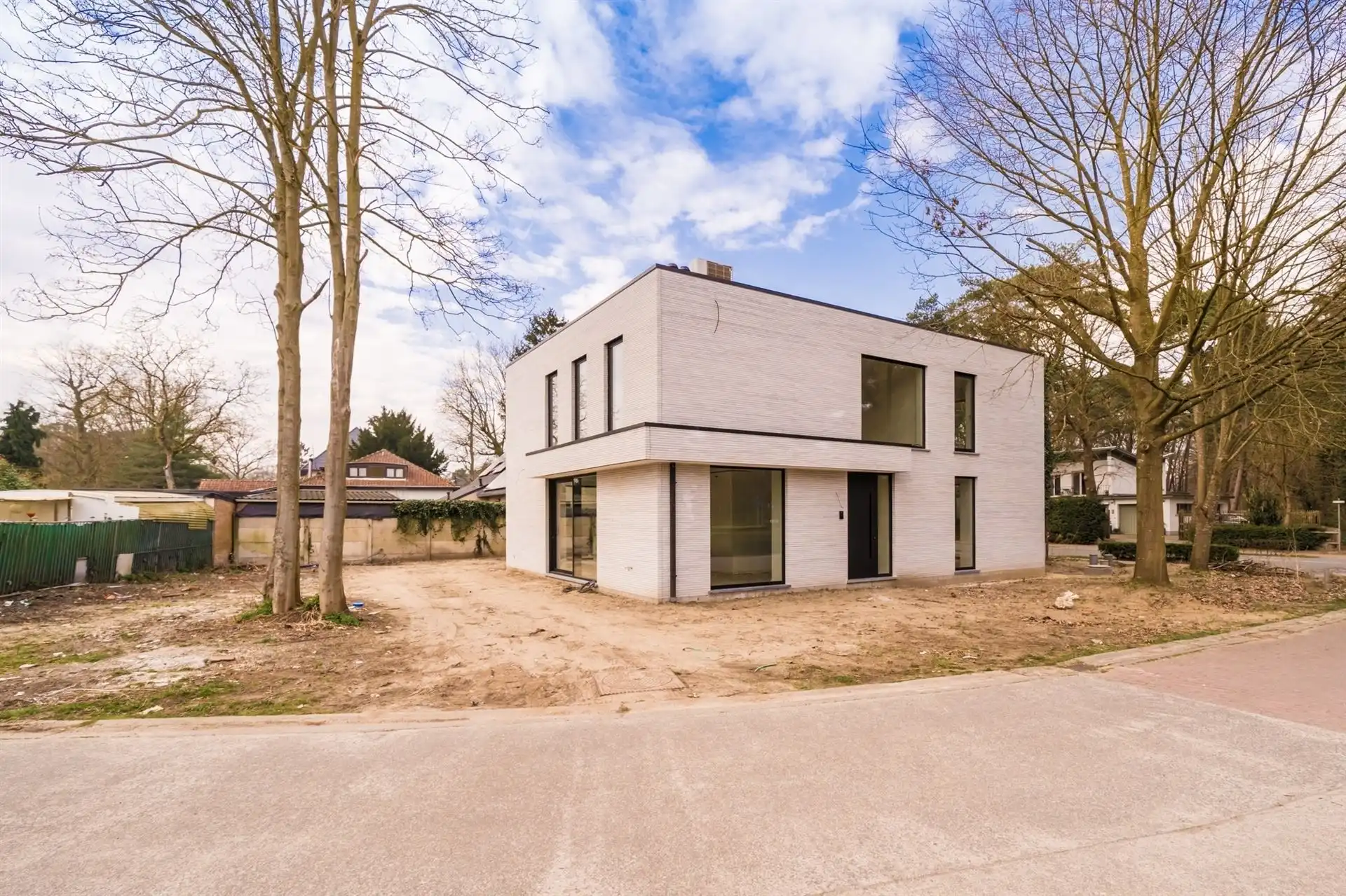 Luxe nieuwbouwvilla, innovatief design - enkel registratie foto 5