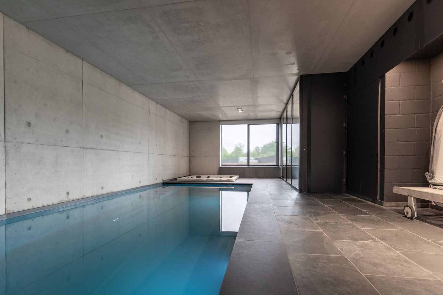 Moderne architectuurwoning op een perceel van 20a foto 53