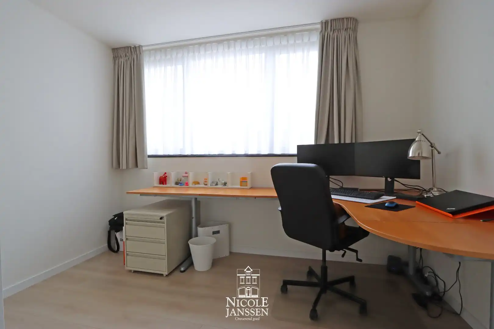 Halfvrijstaande nieuwbouwwoning met drie slaapkamers en gezellige tuin  foto 13