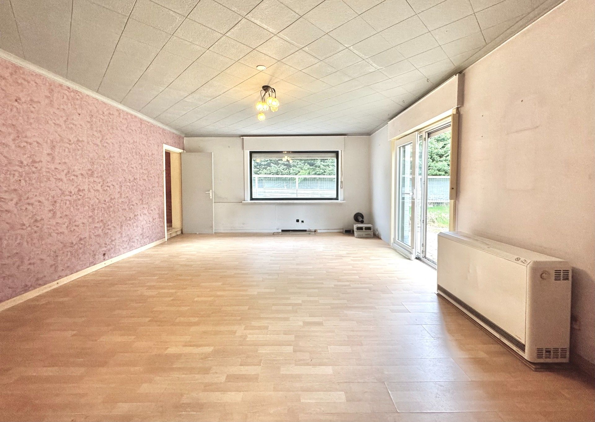 TE RENOVEREN WONING MET BIJGEBOUW OP 2613 M² foto 4