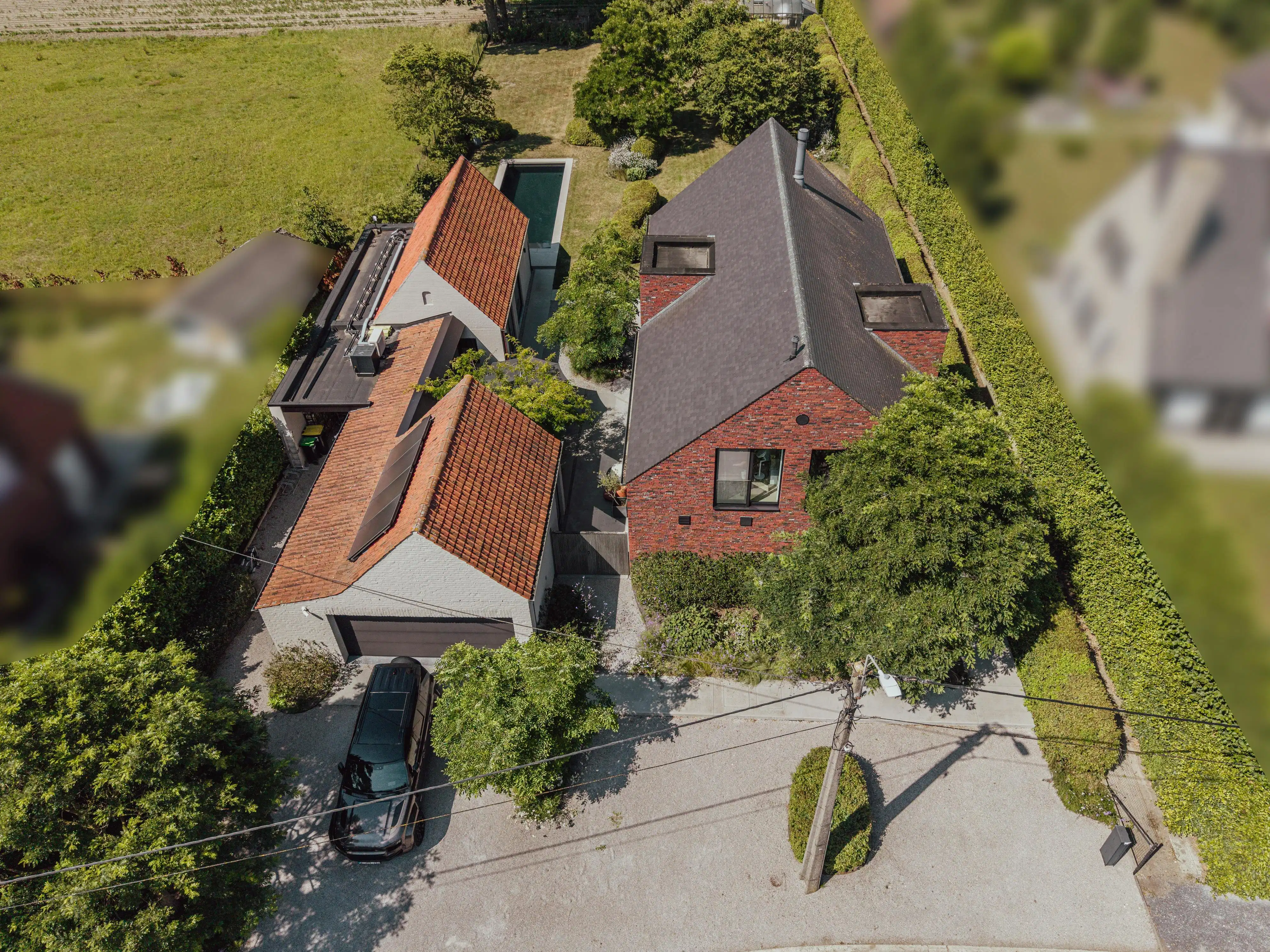 Exclusieve villa met zwembad, poolhouse op een perceel van 1.640 m² foto 4