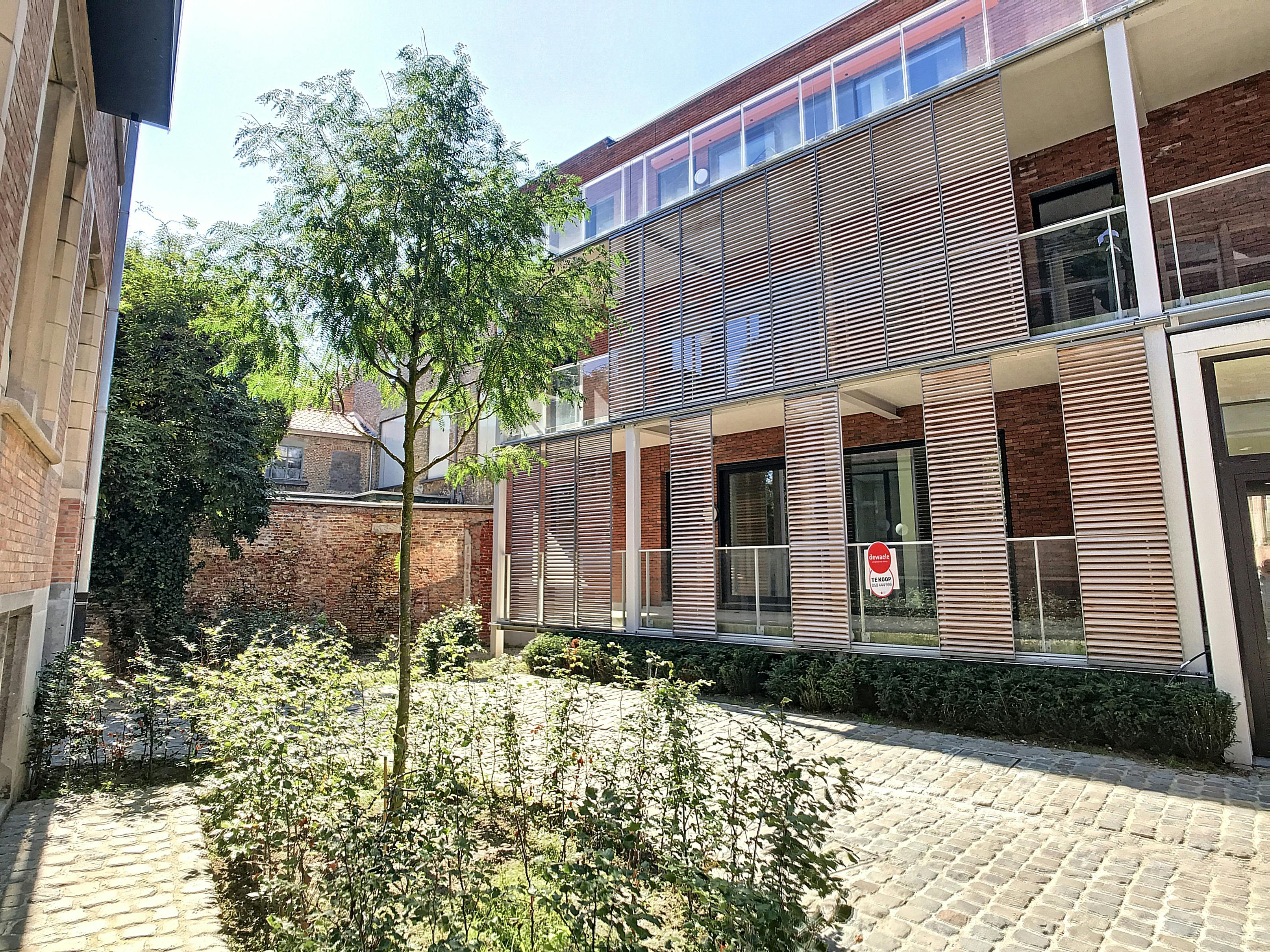 Vernieuwbouw appartement 2 slaapkamers te centrum Brugge  foto 11