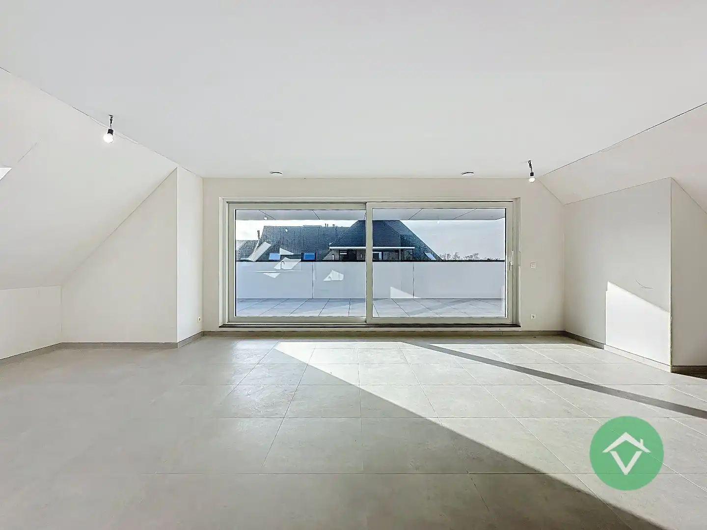 Nieuwbouwappartement met 2 slaapkamers en 1 terras in centrum Koekelare  foto 13