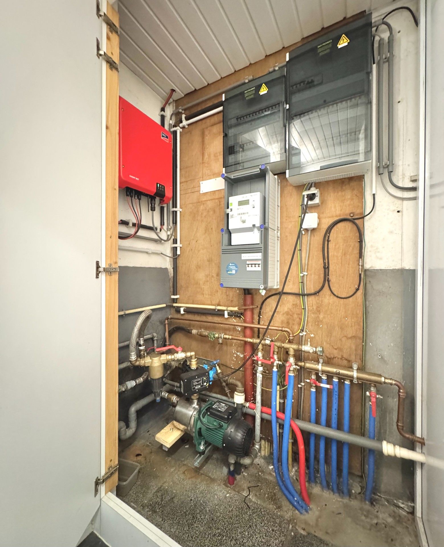 VRIJSTAANDE WONING IN LANDELIJKE STIJL foto 7