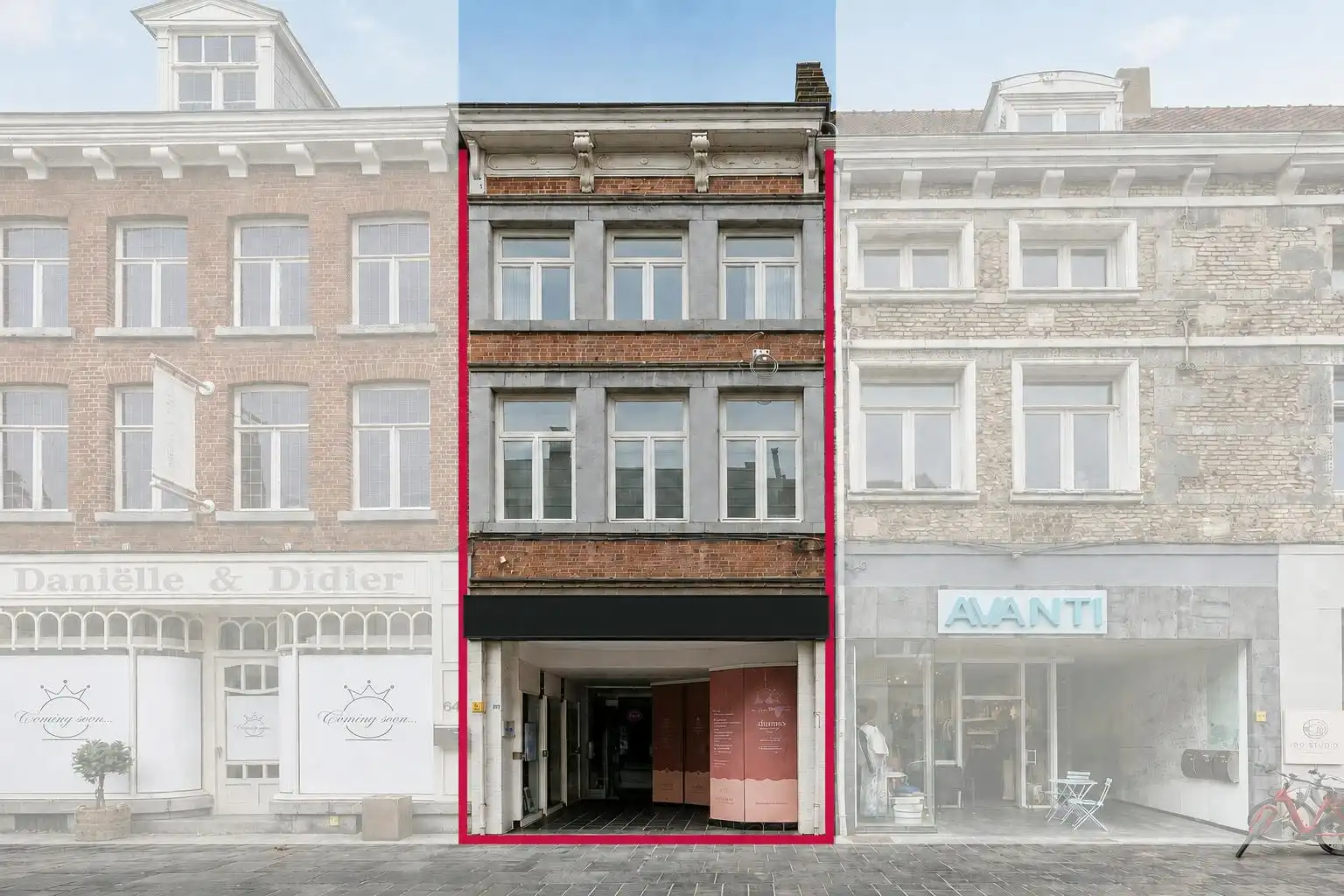 Riante herenwoning met handelsruimte te koop in Maaseik foto 19