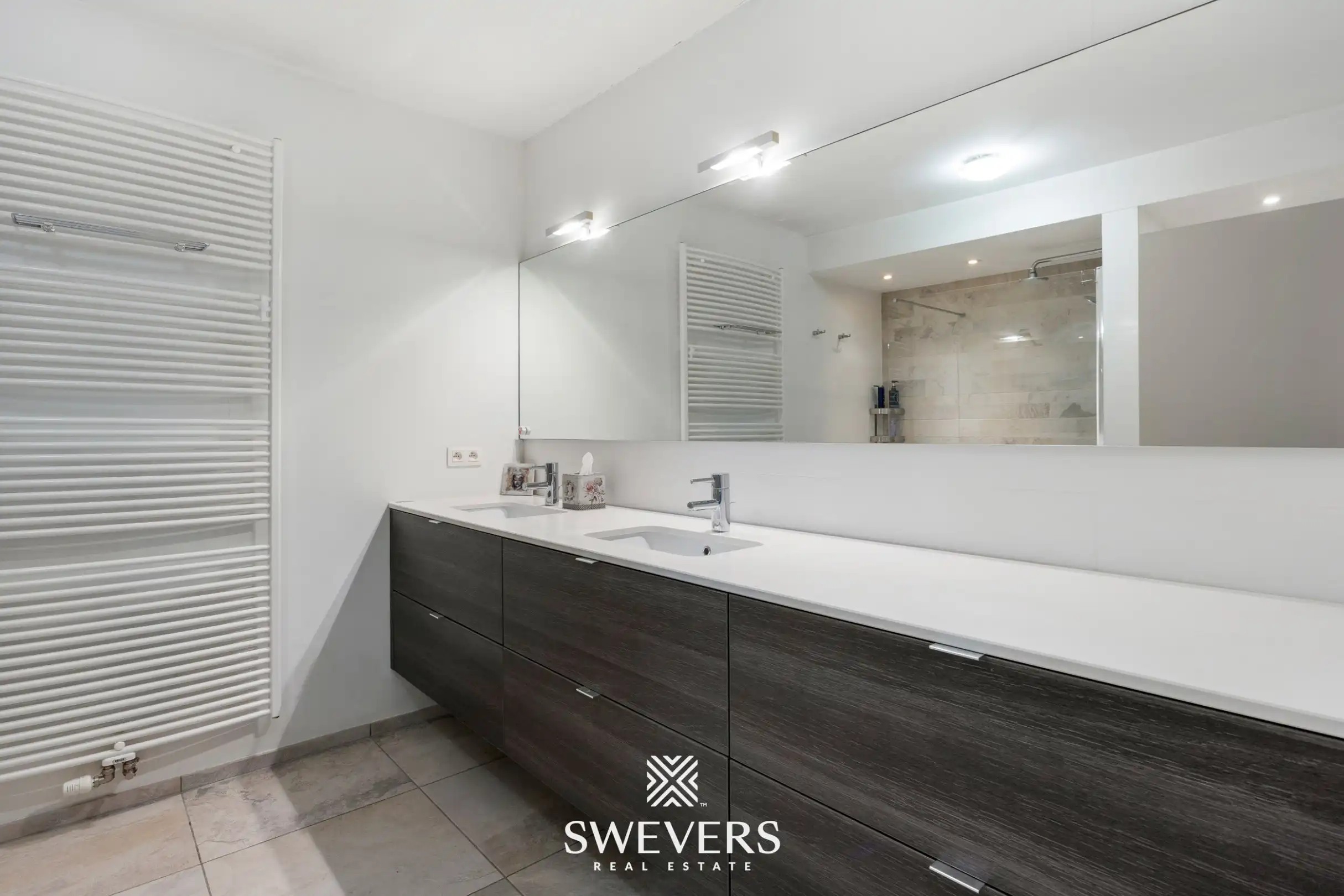 Luxueus penthouse van 204 m² met uitzonderlijke terrassen en panoramisch zicht in Hasselt foto 21
