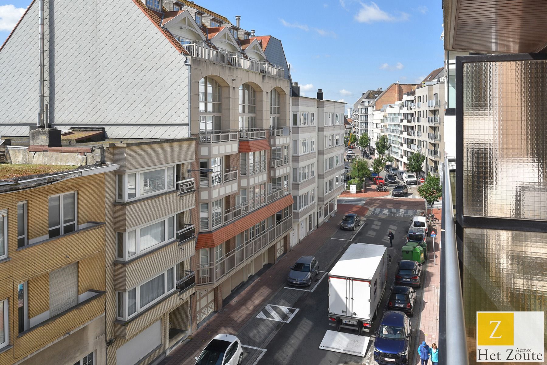 Subliem gerenoveerd appartement nabij Rubensplein te Knokke foto 2