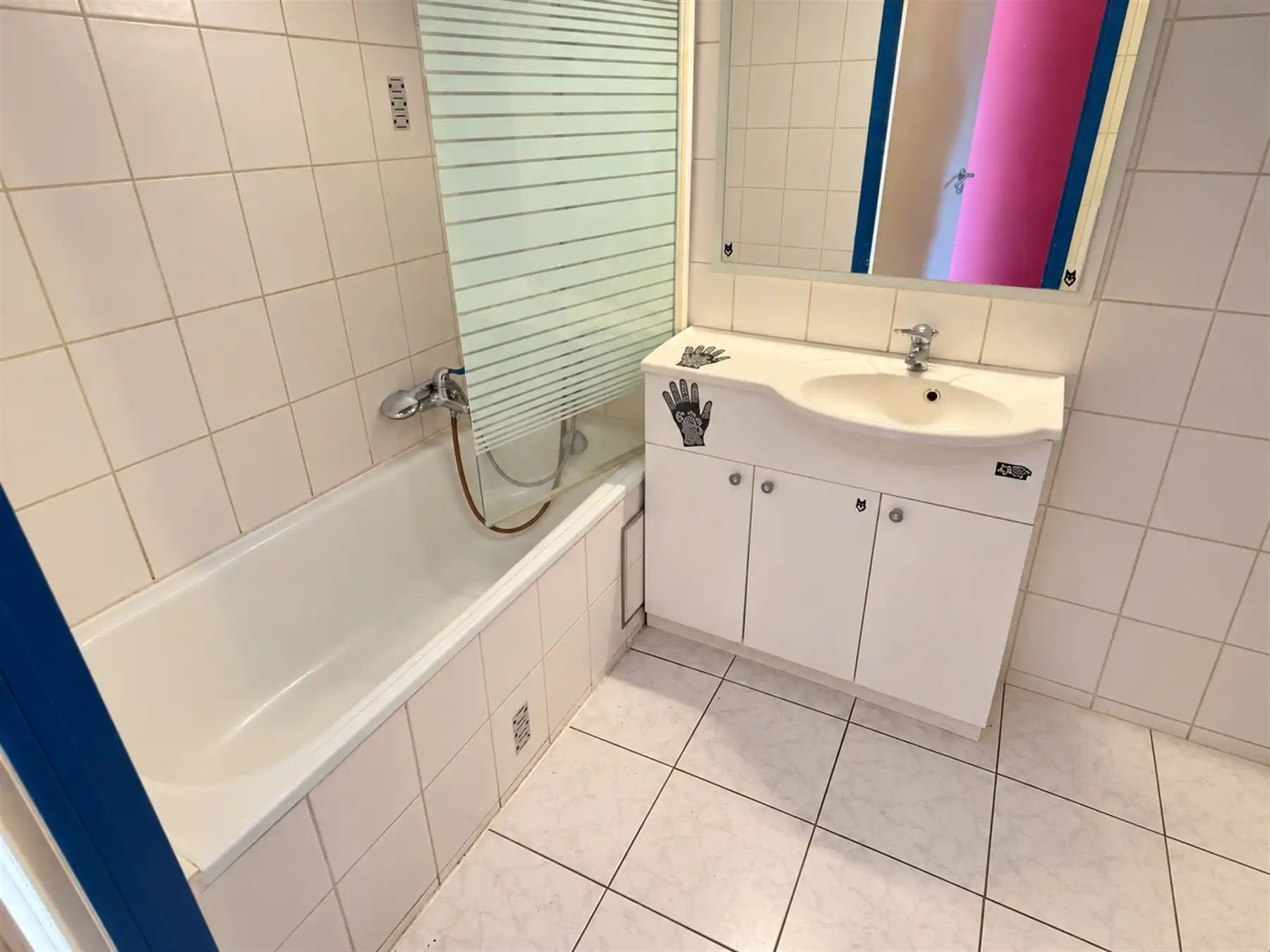 Gezellig appartement met 1 slaapkamer en parking foto 3