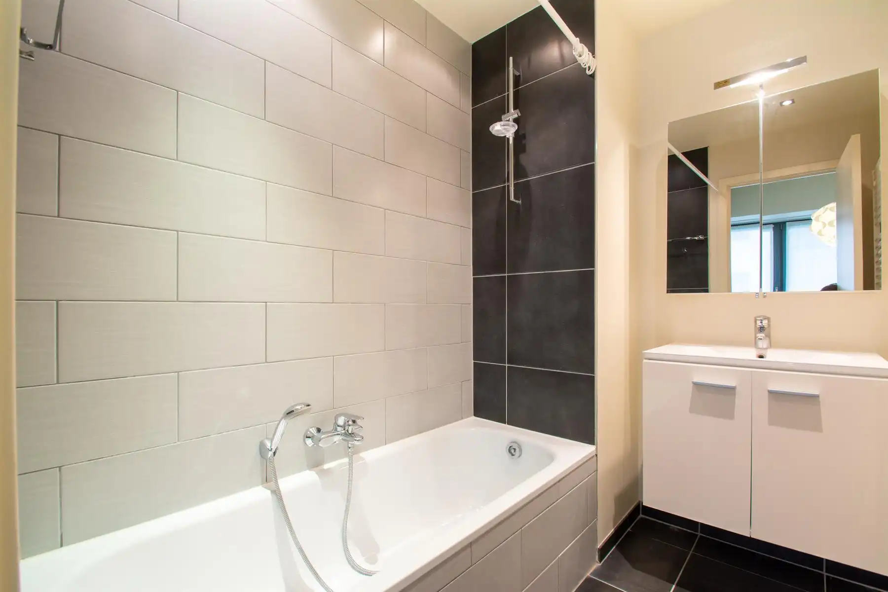 Prachtig gemeubileerd appartement - 2 Kamers!!!  foto 11