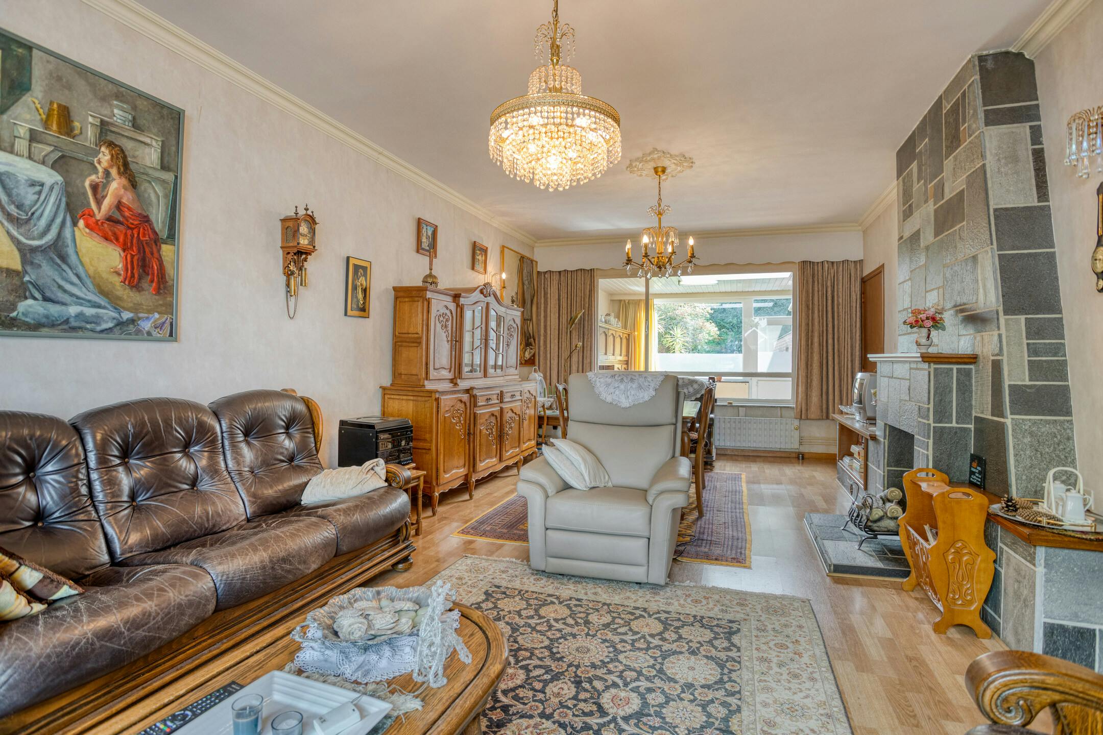 Rustig gelegen gezinswoning met 3 slaapkamers en garage nabij centrum Hasselt foto 4