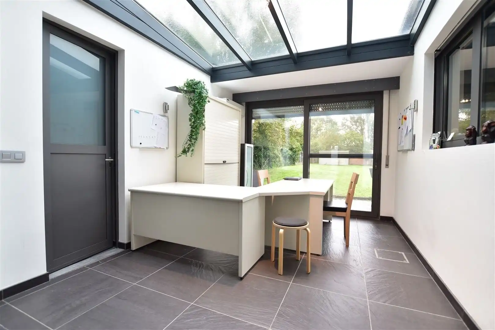 Ruime woning te Buggenhout foto 9