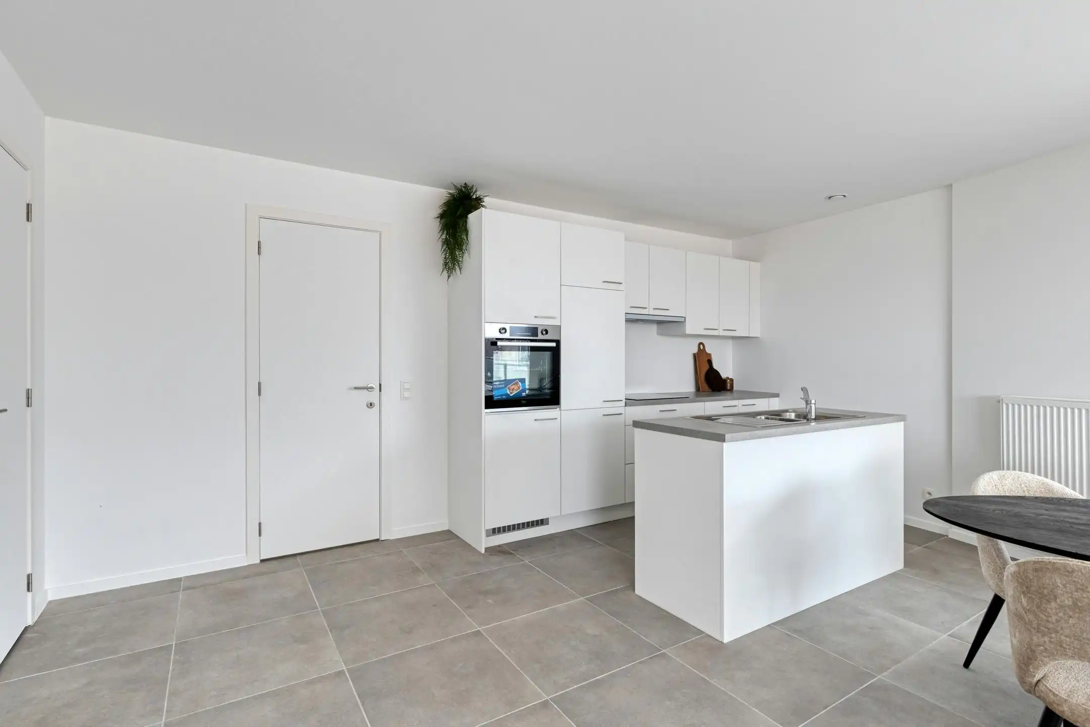 Ruim dakappartement met 3 slaapkamers in Staden! foto 8