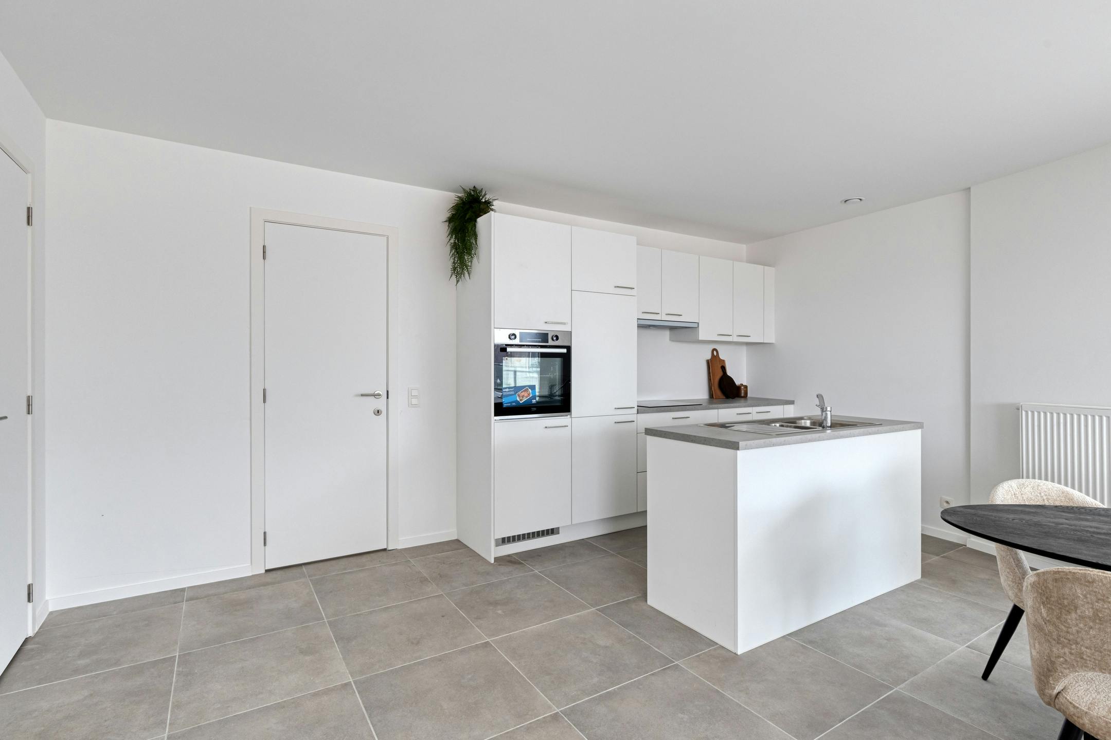 Ruim dakappartement met 3 slaapkamers in Staden! foto 8