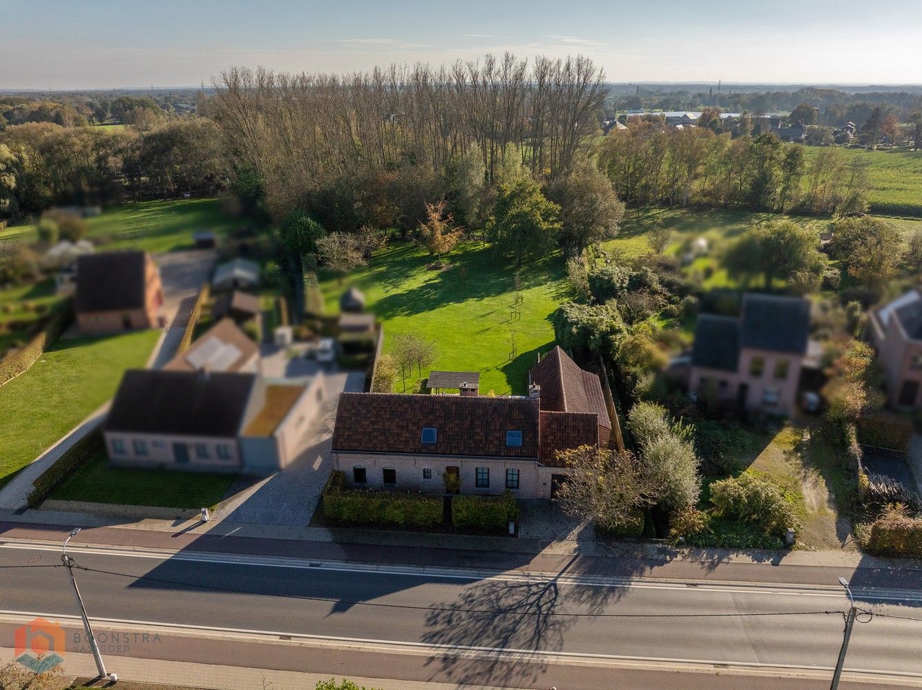 Hoeve op prachtig perceel met mogelijkheid vrij beroep en 5 slpkrs foto 28